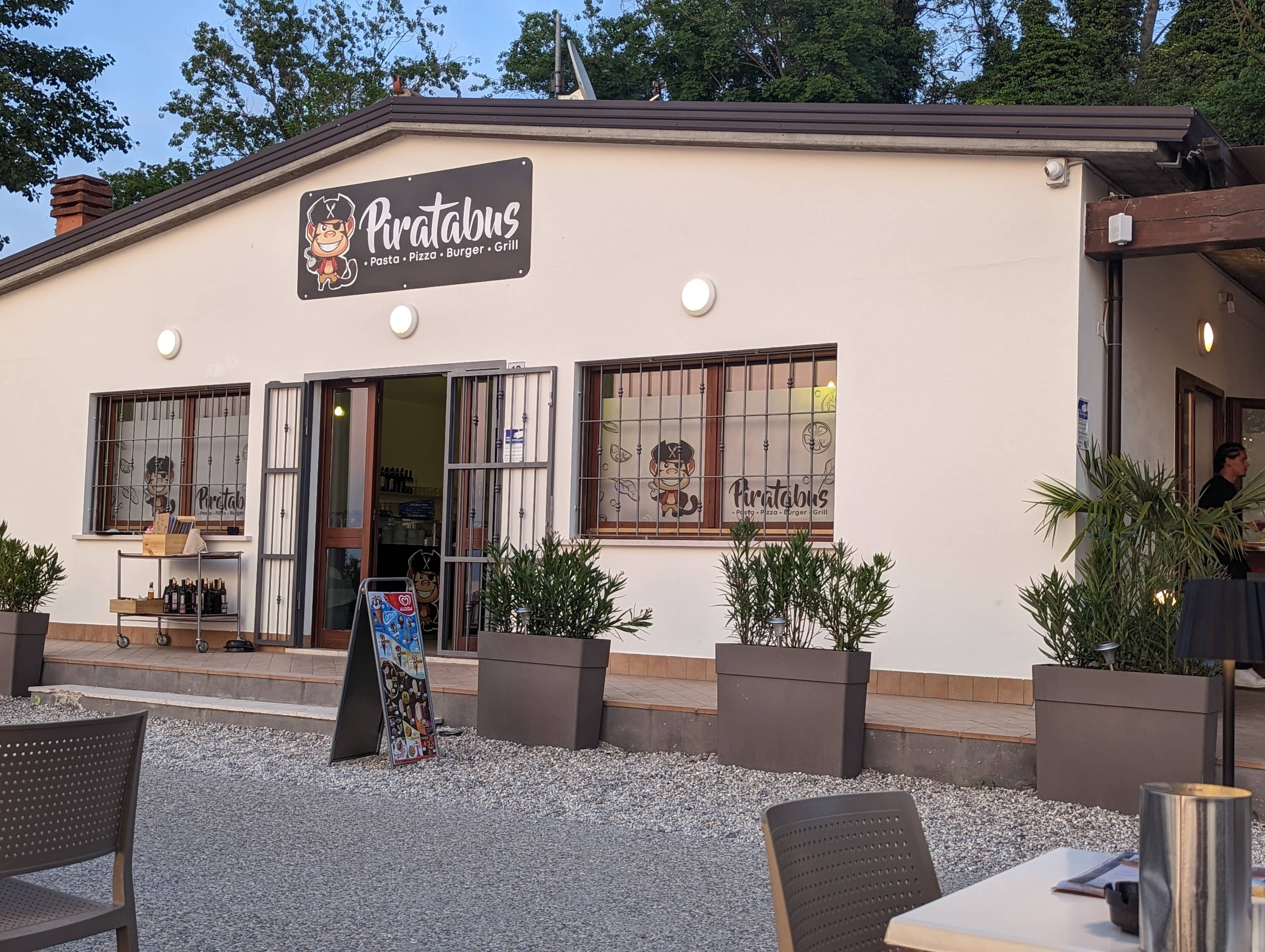 Immagine di copertina del ristorante Pirata Stube Pacengo