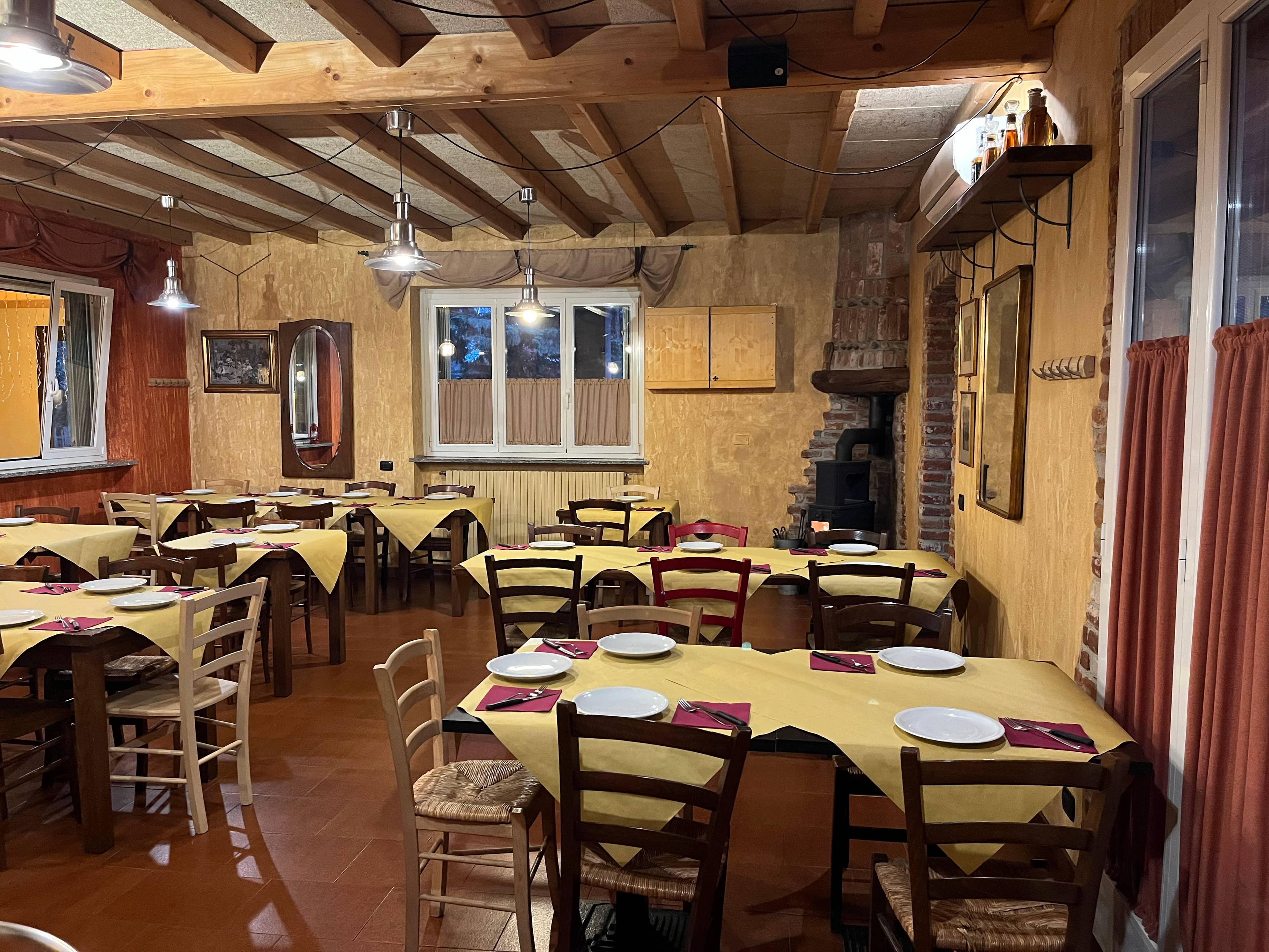 Immagine di copertina del ristorante La Lanterna Galgagnano
