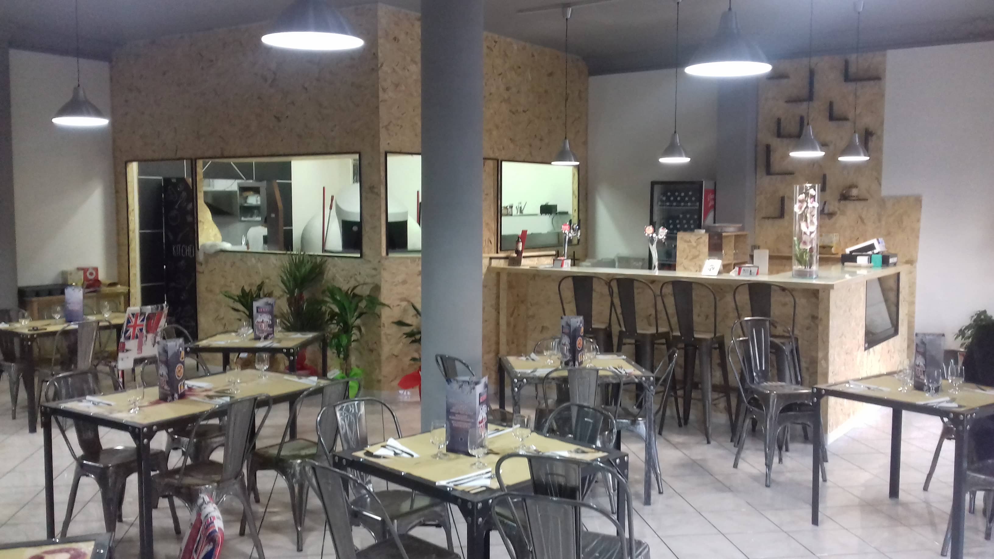Immagine di copertina del ristorante Pizzeria Officina 00 - F.lli Corvino - RISTORANTE PIZZERIA
