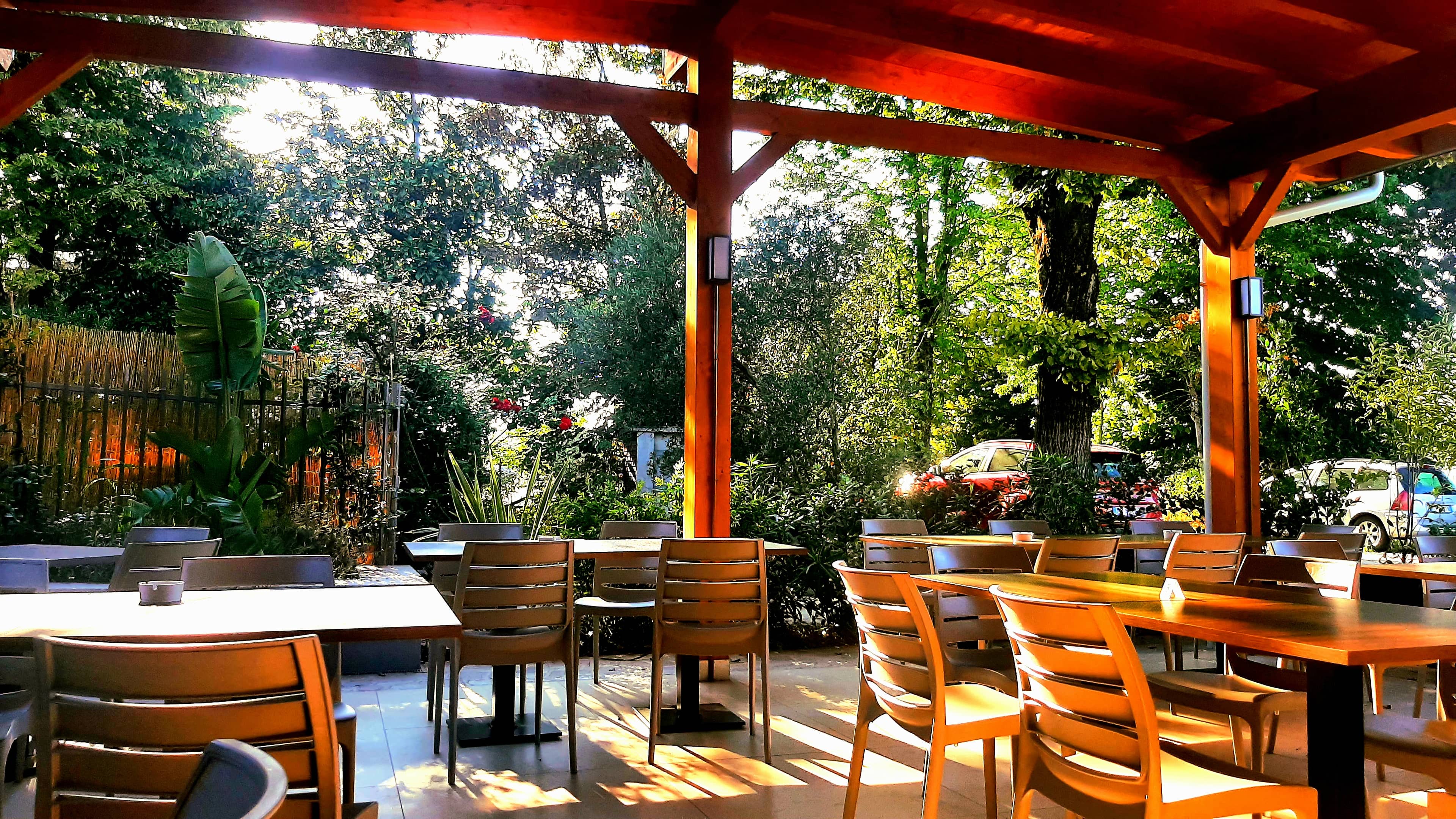 Immagine di copertina del ristorante Cochera Blanca