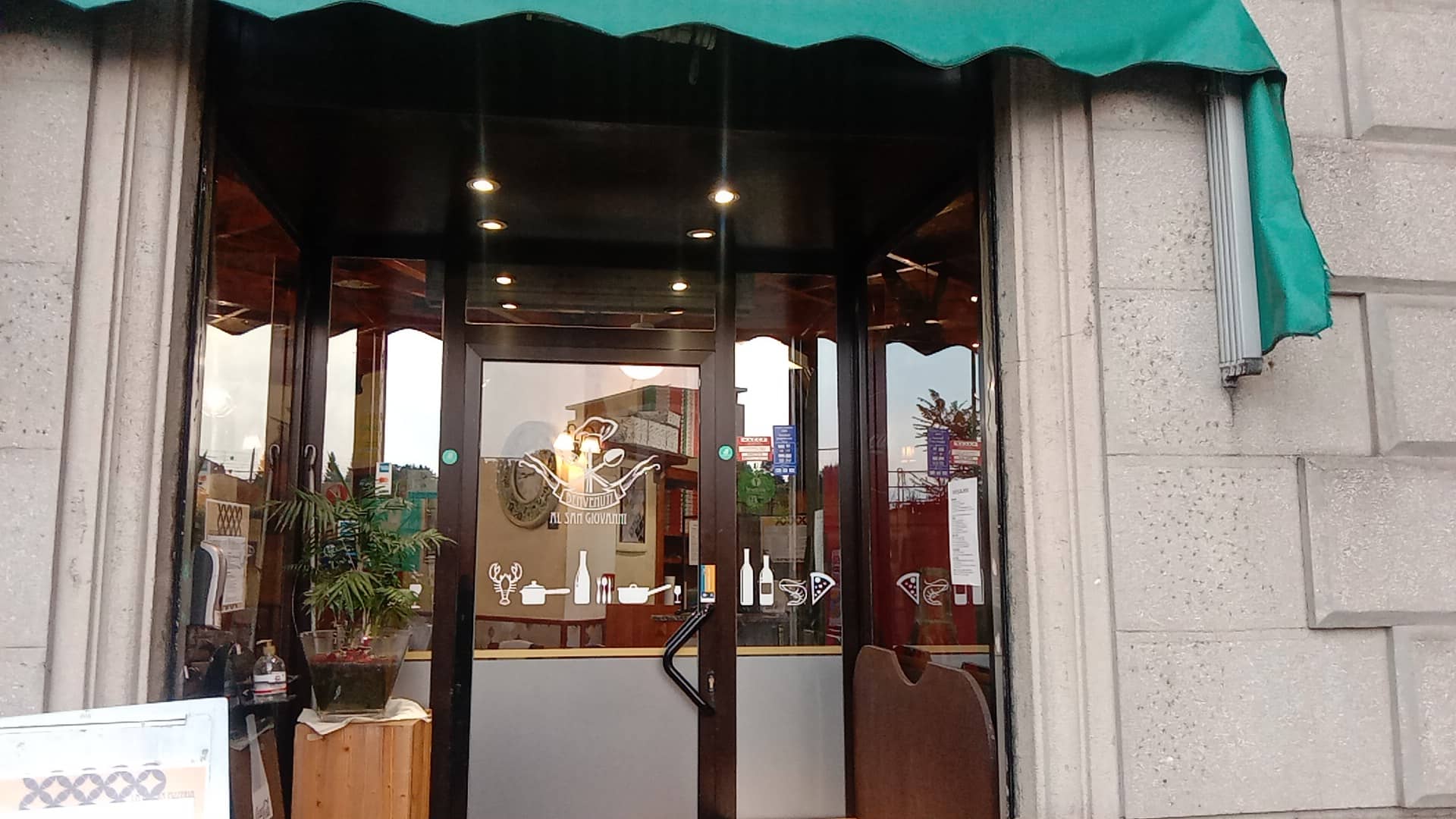 Immagine di copertina del ristorante San Giovanni pizzeria ristorante