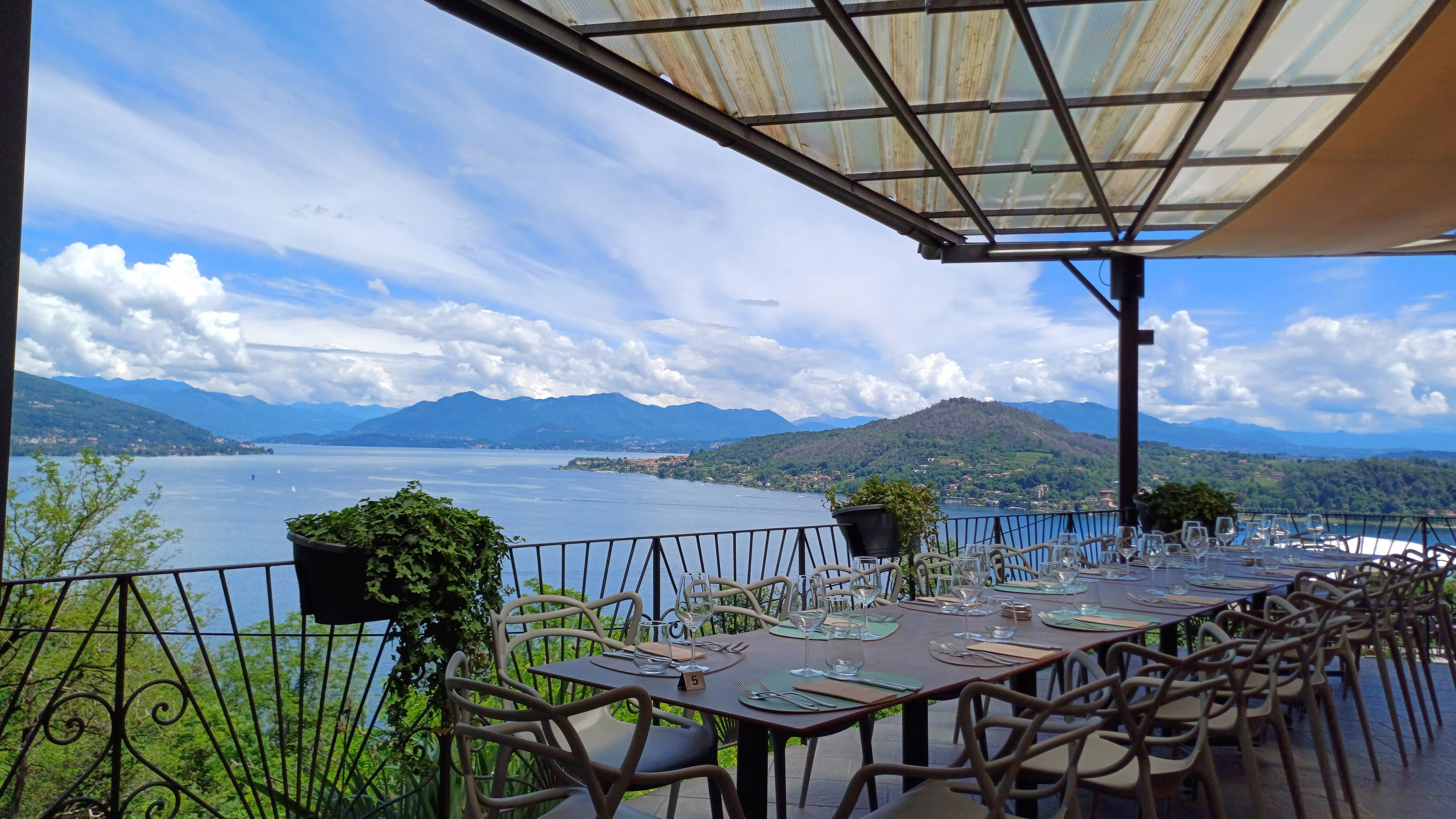 Immagine di copertina del ristorante TERRAZZA PARADISO DI GIACOMO PELFINI