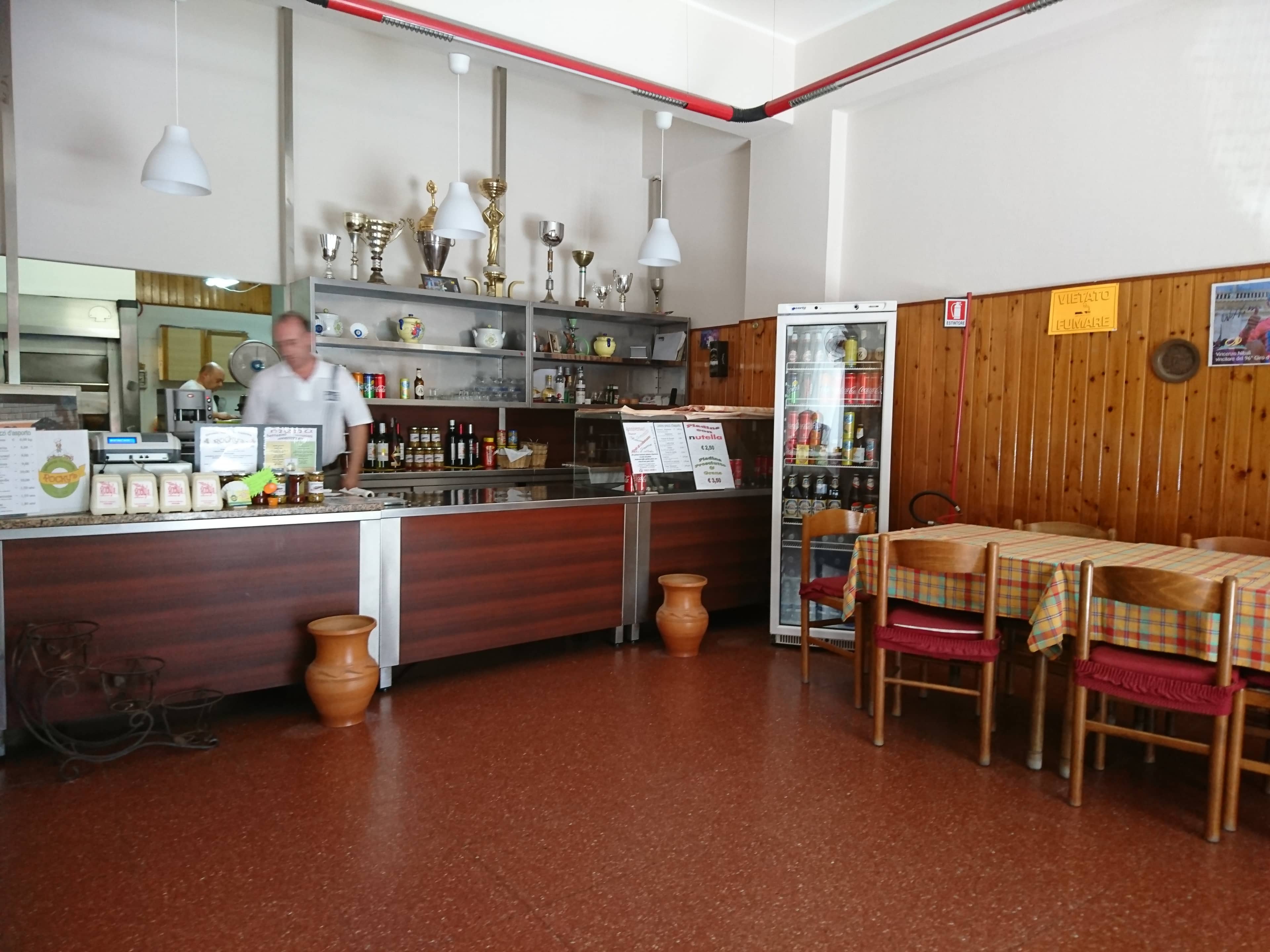 Immagine di copertina del ristorante Rocky's Ristorante Rosticceria Gastronomia Italiana