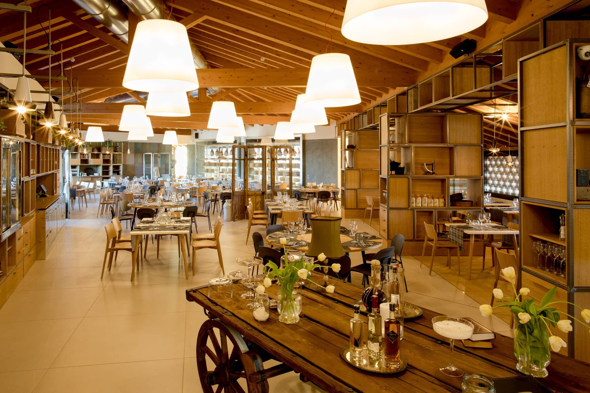 Immagine di copertina del ristorante L'Agricola &bull; Ristorante, Bistrot, Bottega, Fattoria Didattica, Gelateria, Caffetteria