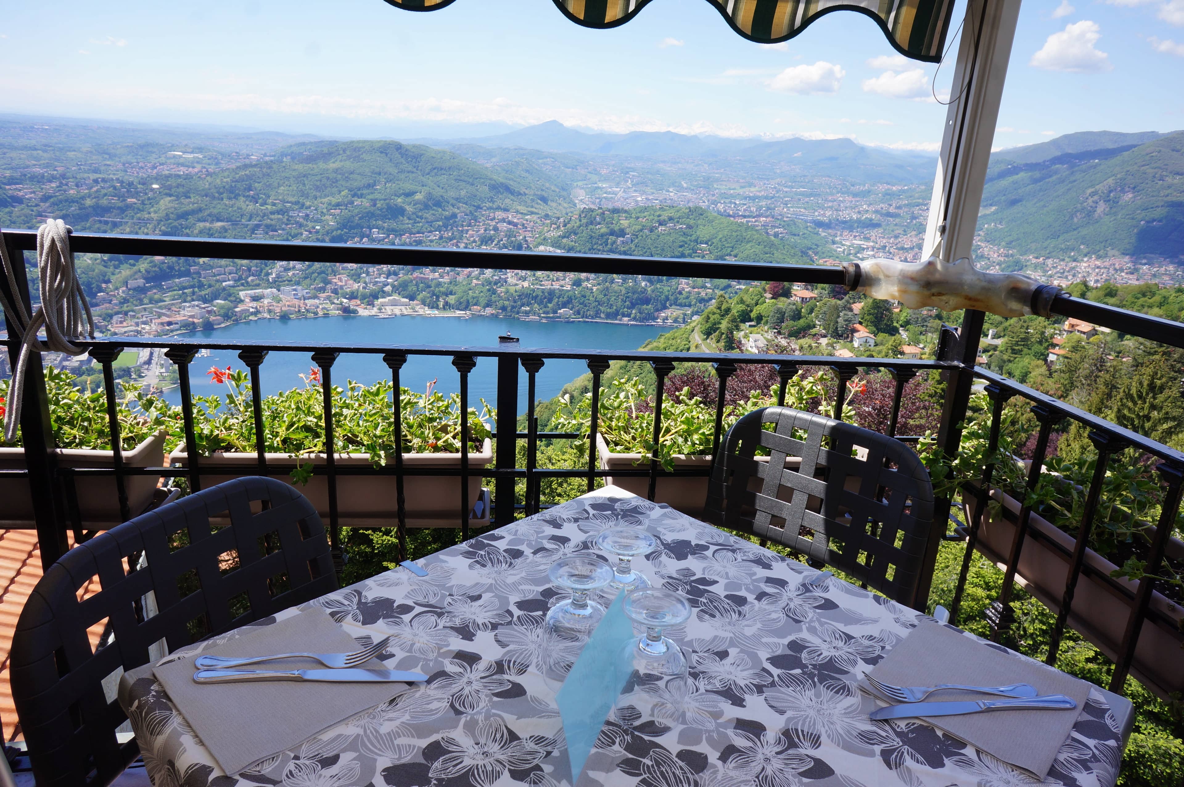 Immagine di copertina del ristorante Trattoria Dei Bracconieri Brunate