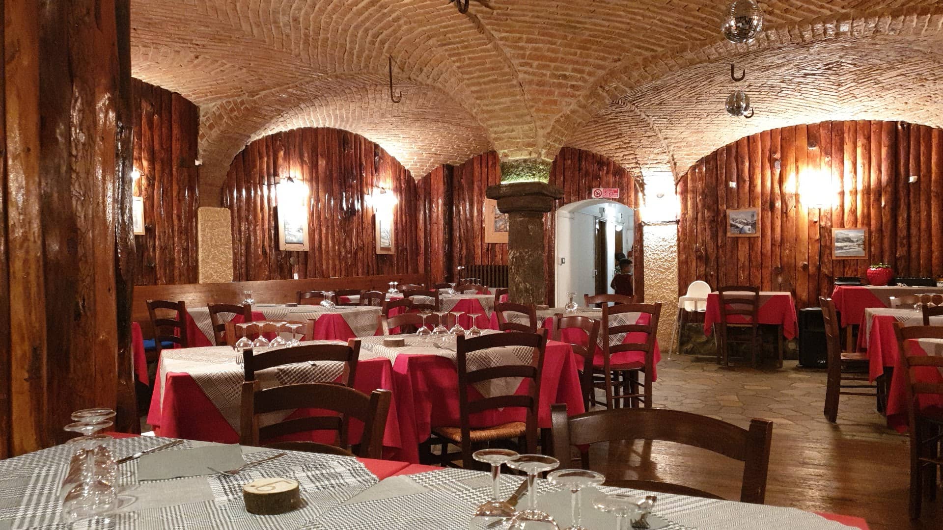 Immagine di copertina del ristorante Da Serafina
