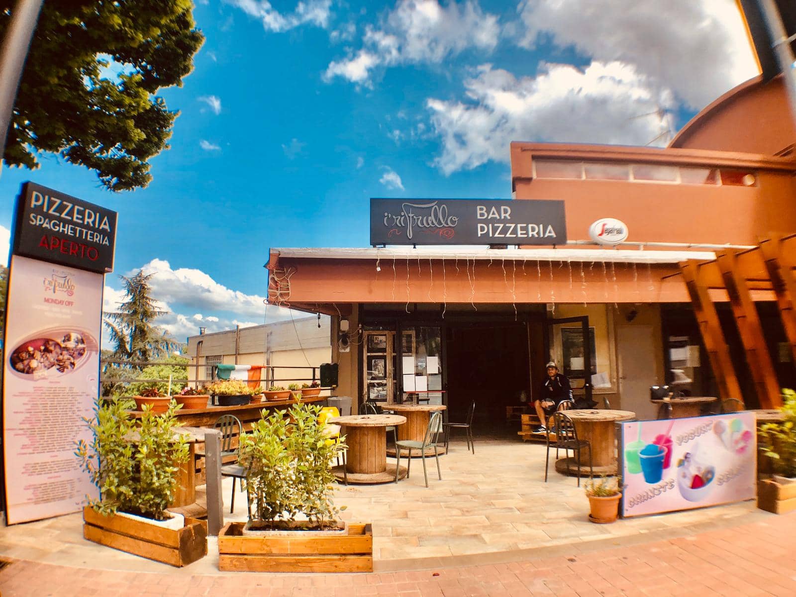 Immagine di copertina del ristorante I'rifrullo Pizzeria Bar