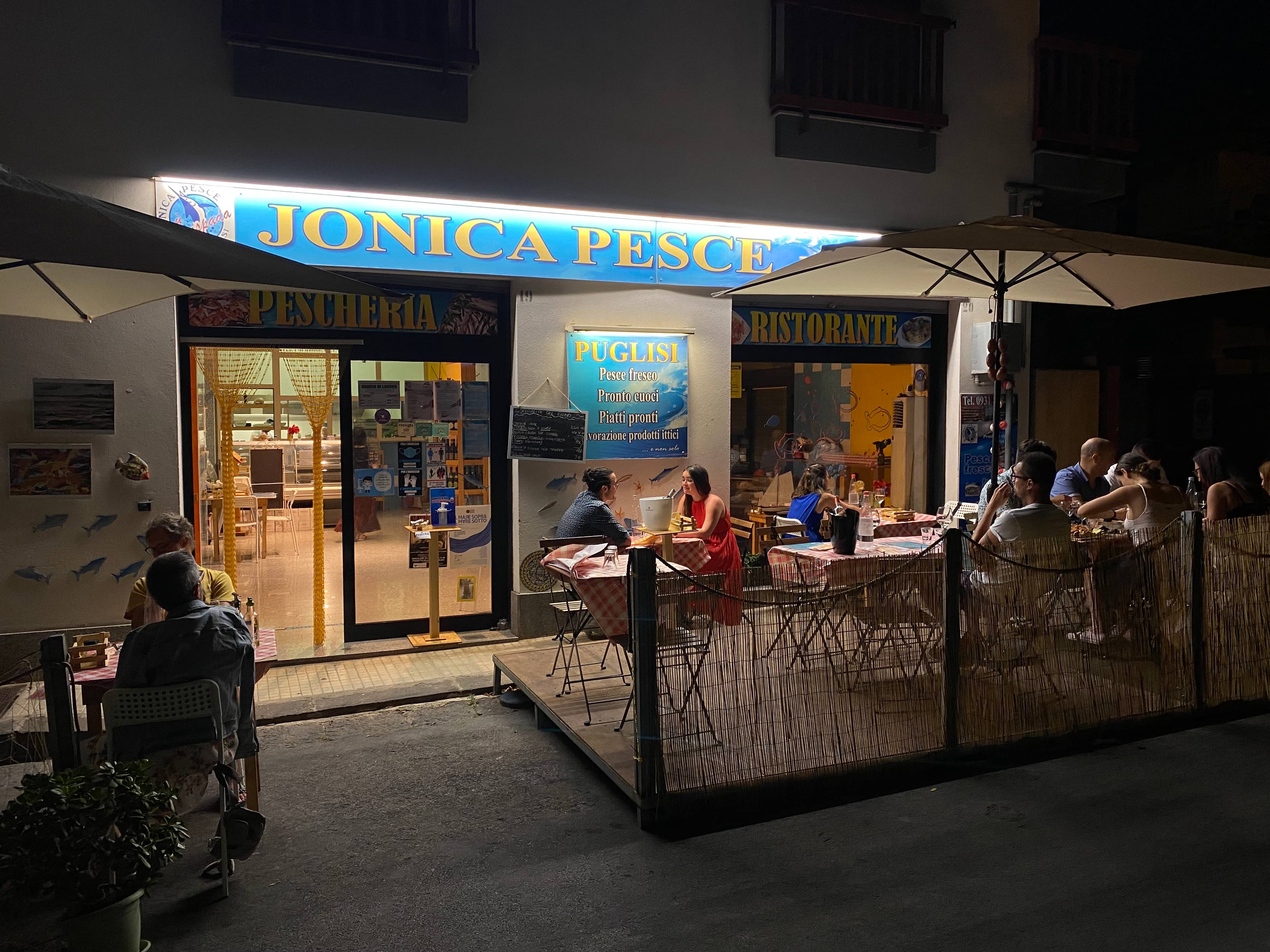 Immagine di copertina del ristorante Jonica Pesce Puglisi - Trattoria di Pesce e Pescheria