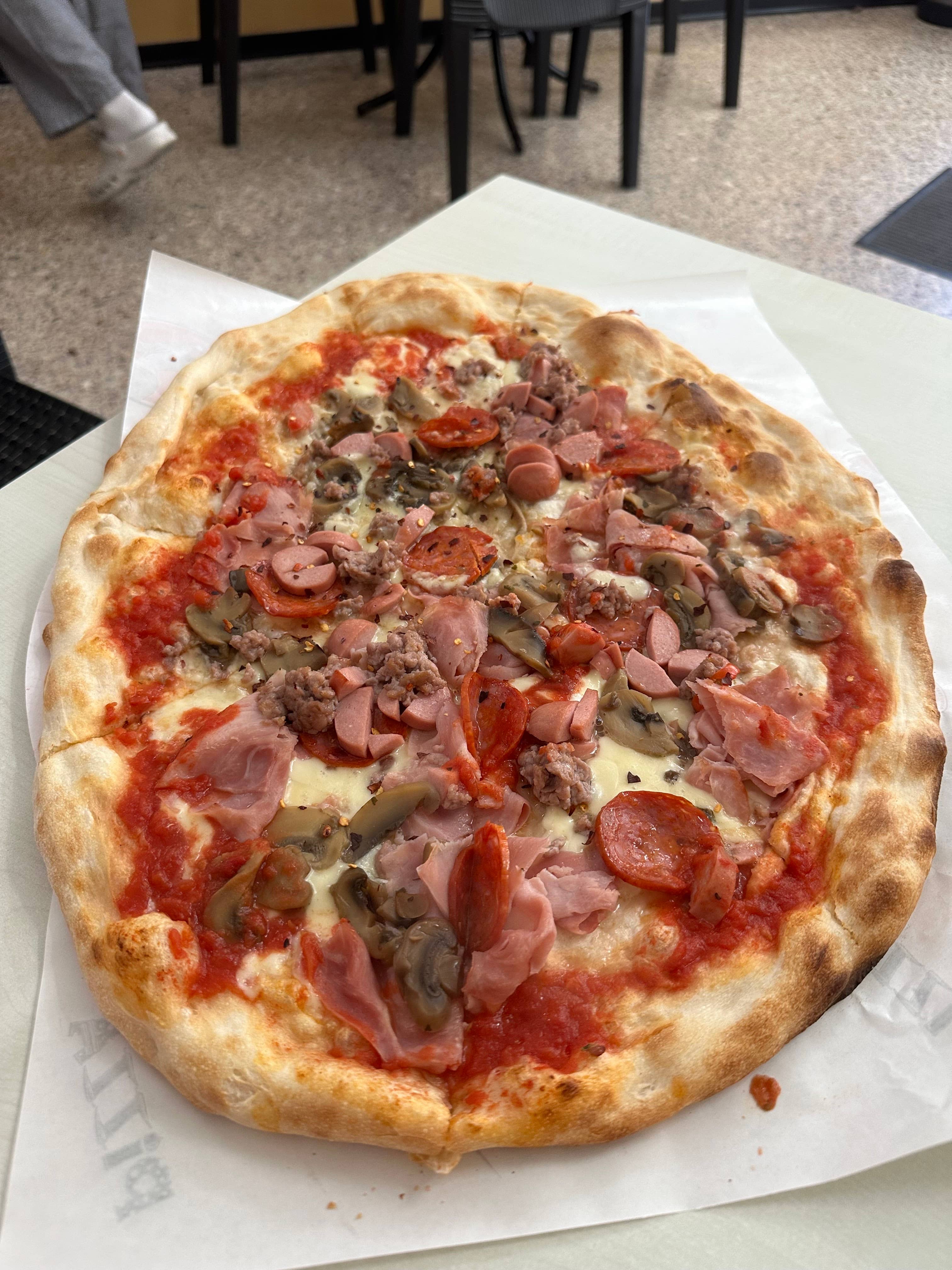 Immagine di copertina del ristorante Pizzeria Da Asporto La Rocca