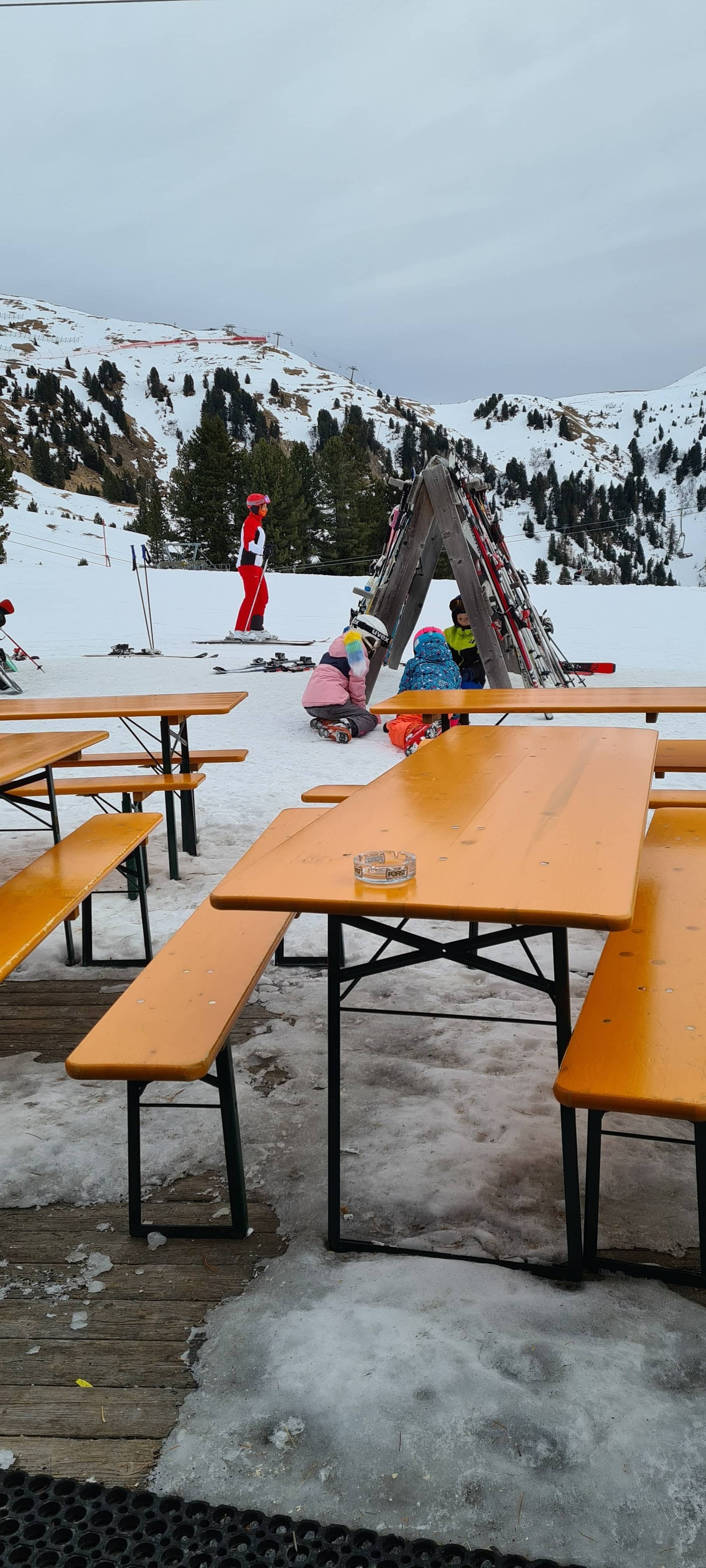 Immagine di copertina del ristorante Latemar H&uuml;tte