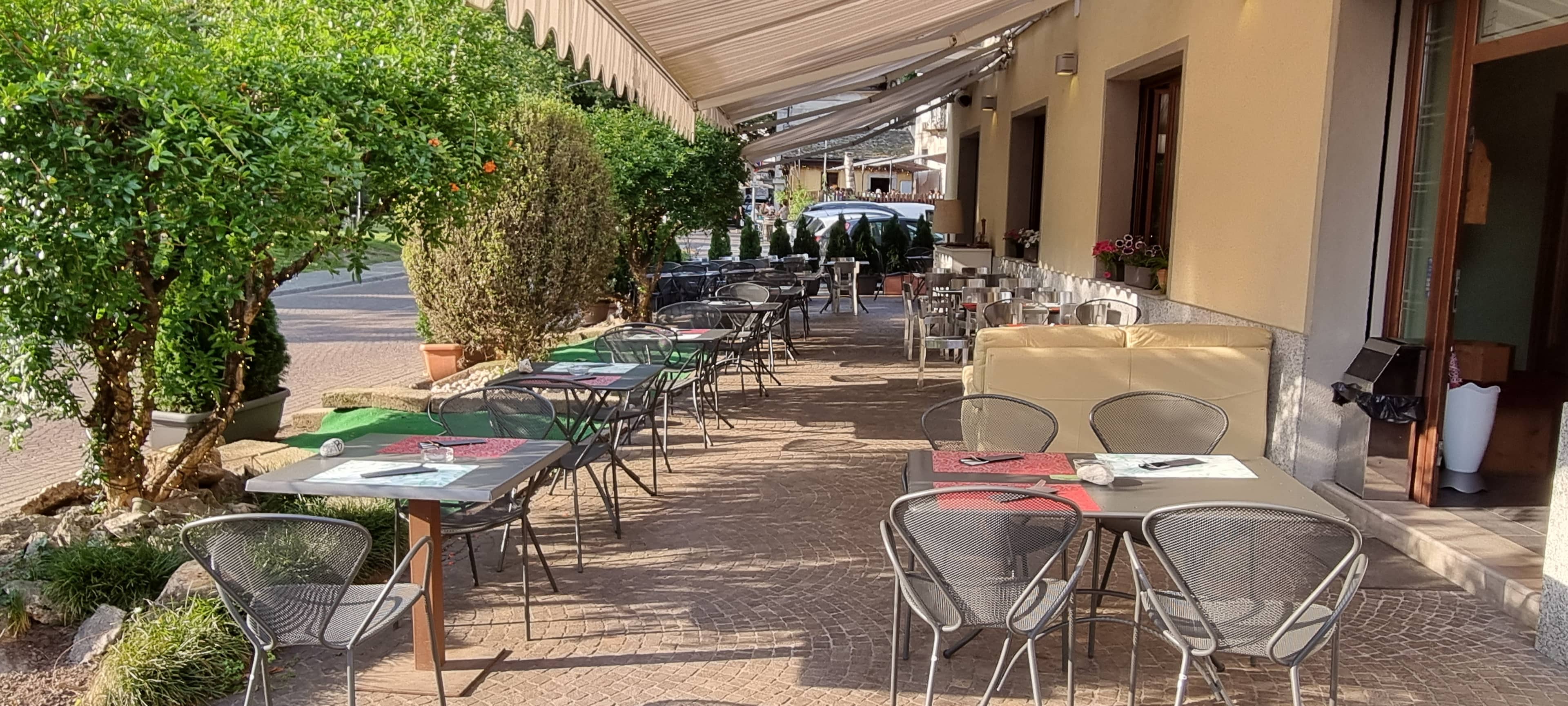Immagine di copertina del ristorante Rebelot - Pizzeria Birreria Friggitoria