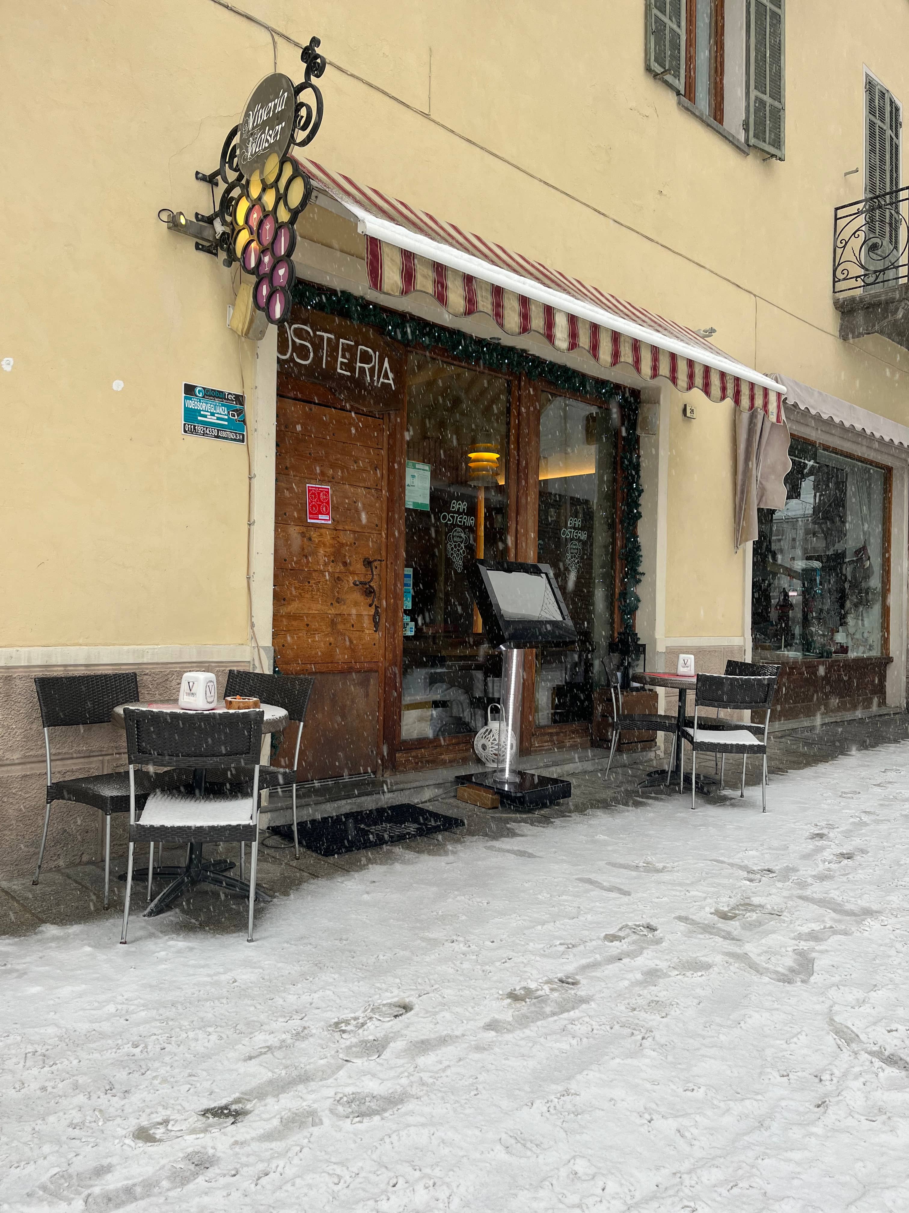 Immagine di copertina del ristorante Bar Vineria Walser