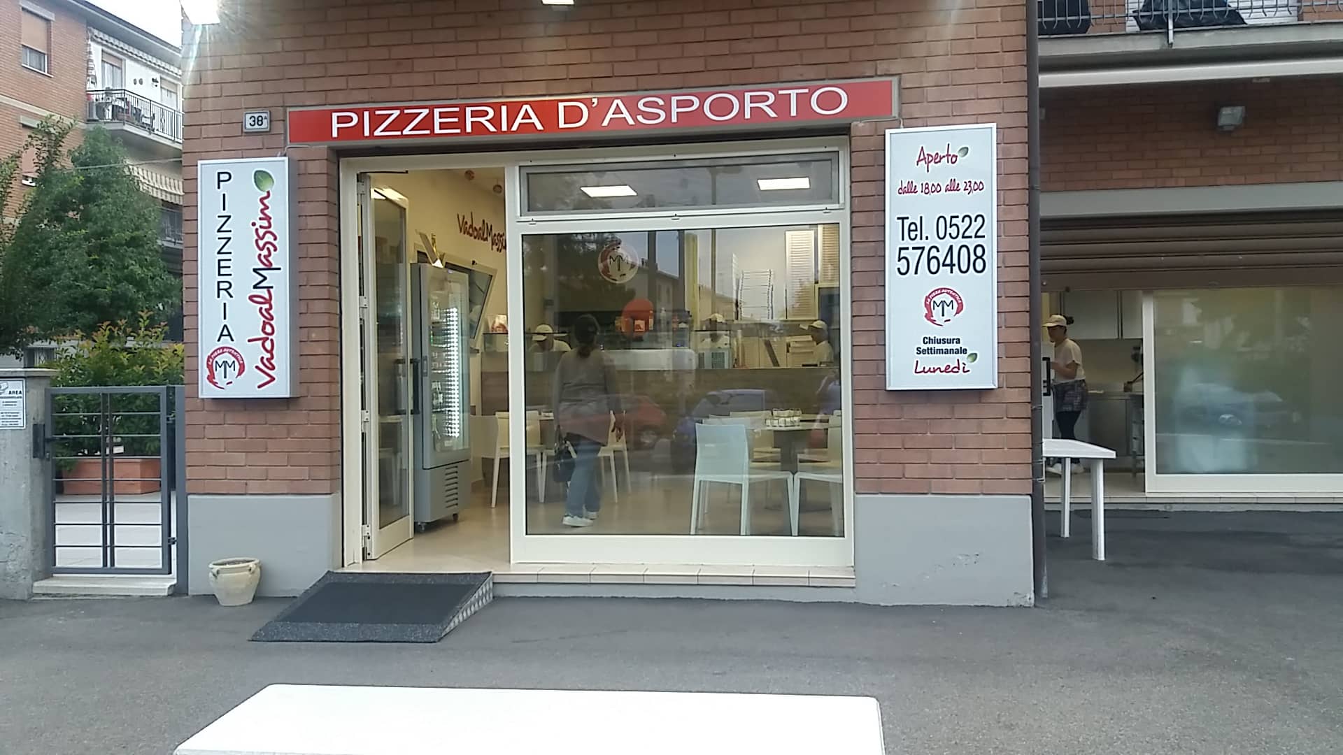 Immagine di copertina del ristorante Pizzeria Vadoalmassimo Di Maioli Massimo
