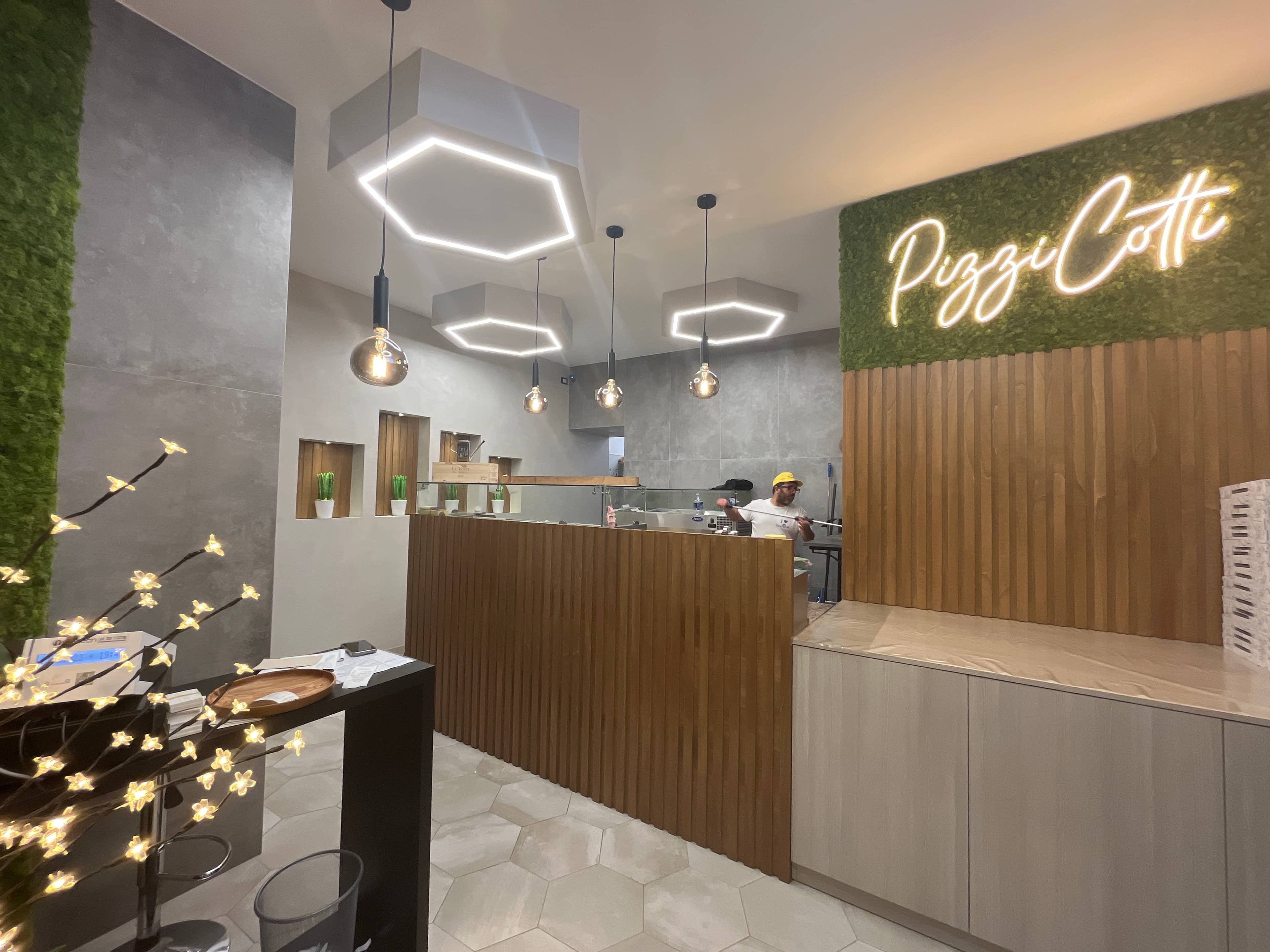 Immagine di copertina del ristorante Ristorante,pizzeria Pizzi cotti