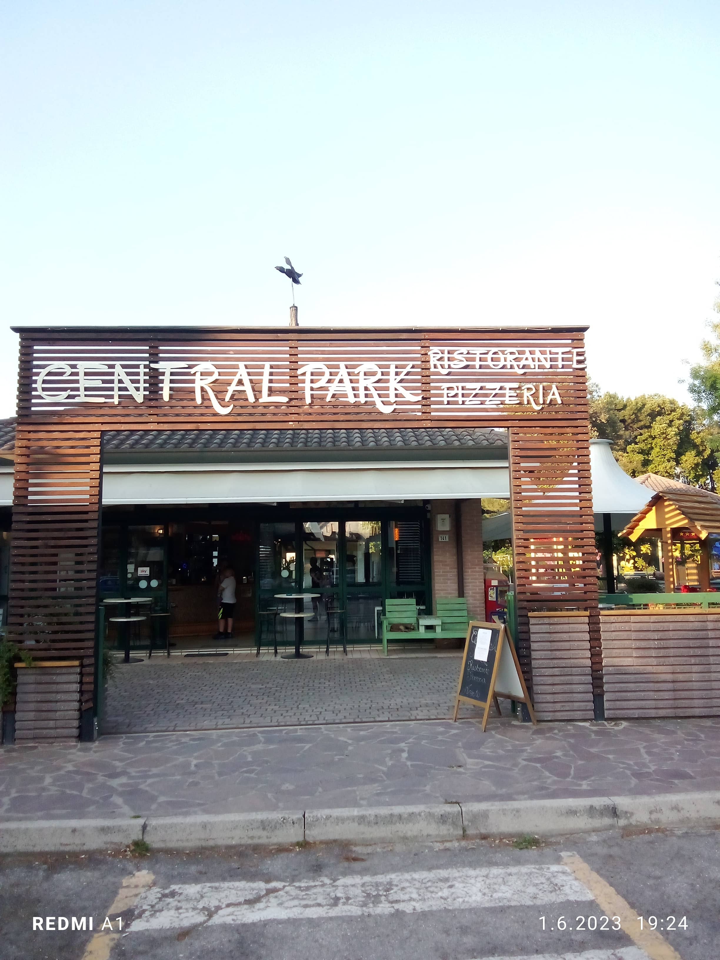 Immagine di copertina del ristorante Central park