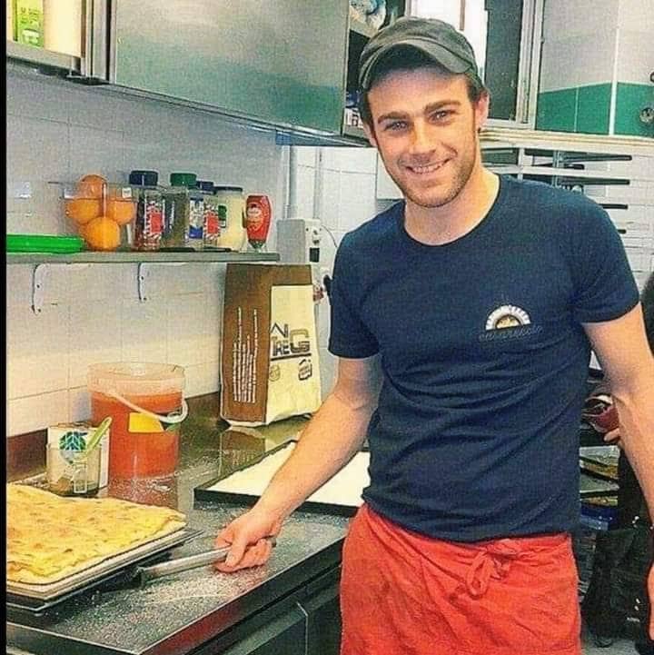 Immagine di copertina del ristorante Casareccio Pizzeria