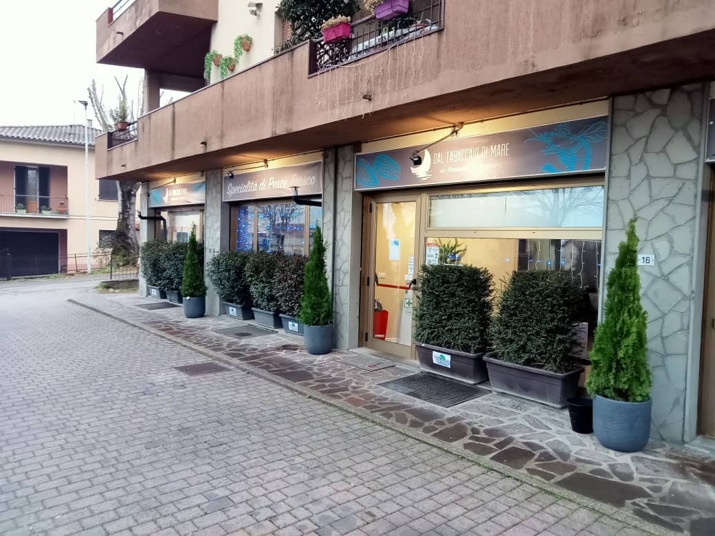 Immagine di copertina del ristorante Dal Tabaccaio di Mare