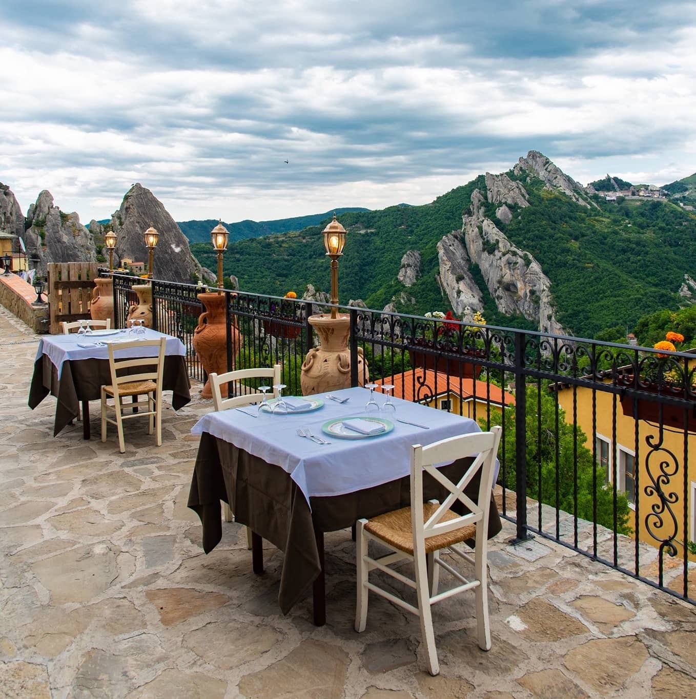 Immagine di copertina del ristorante Villa Monserrat