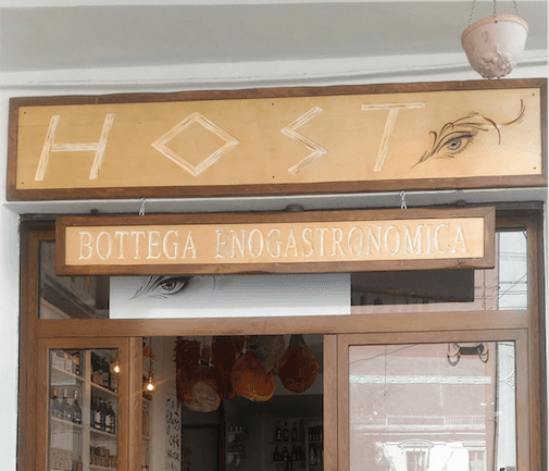 Immagine di copertina del ristorante "HOST " di Viceconte Antonio