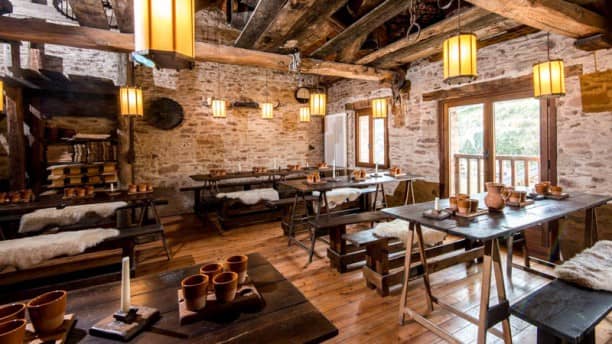 Immagine di copertina del ristorante Taverna del Castello di Zumelle