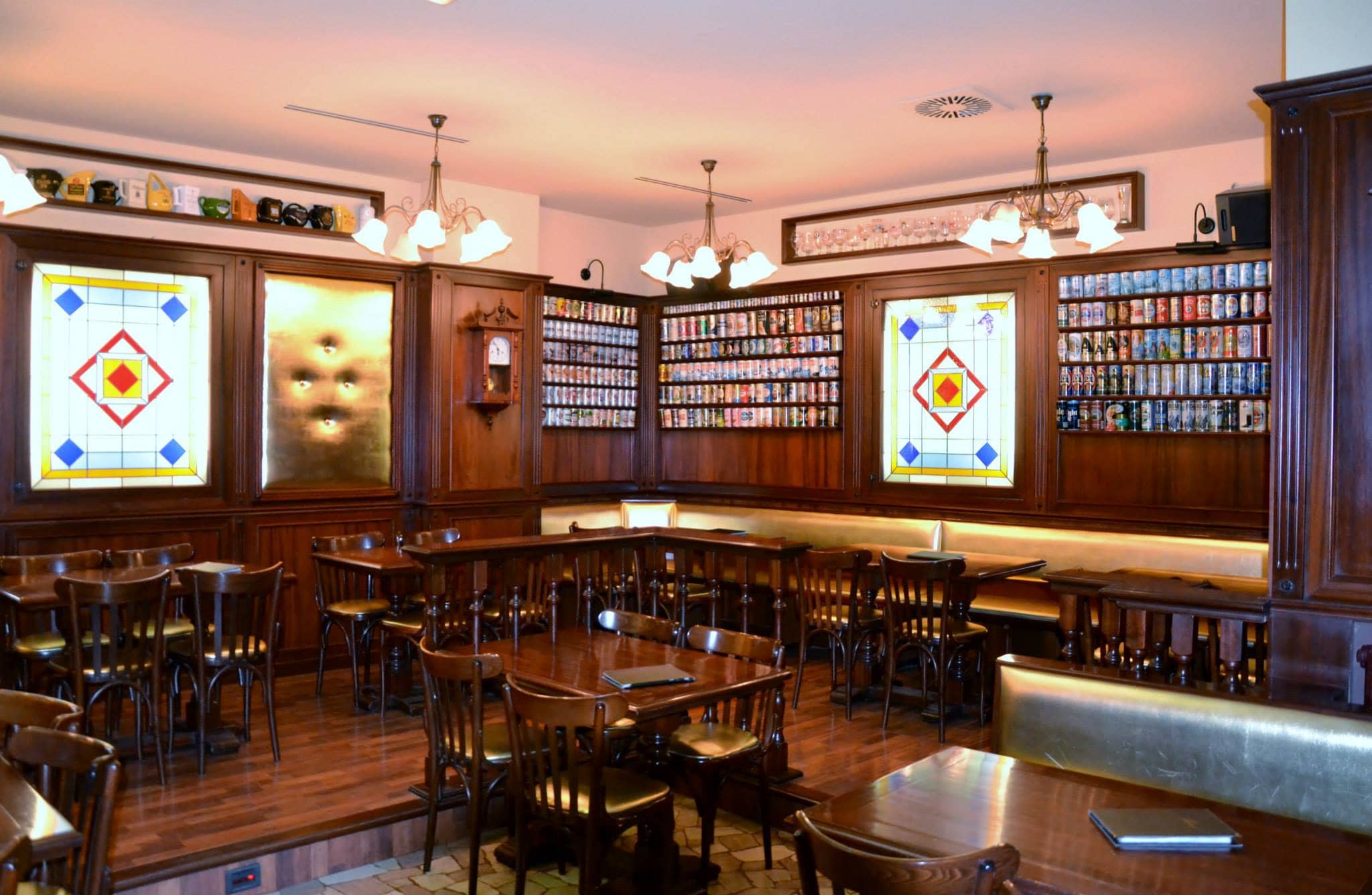 Immagine di copertina del ristorante Pub Chez Vous