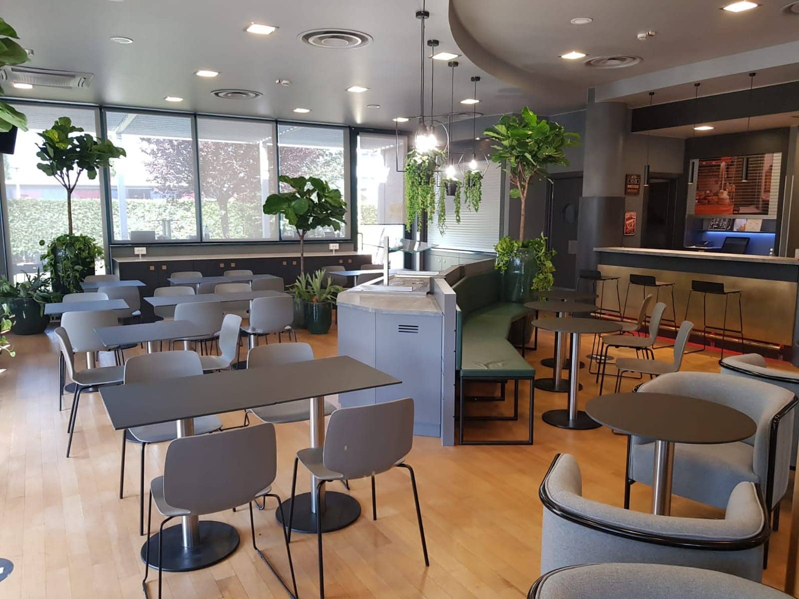 Immagine di copertina del ristorante Hotel Ibis Firenze Prato Est - Il Bar