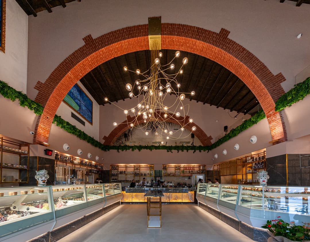 Immagine di copertina del ristorante Gran Cafè Opera Pizzeria Ristorante di Pusateri Angelo