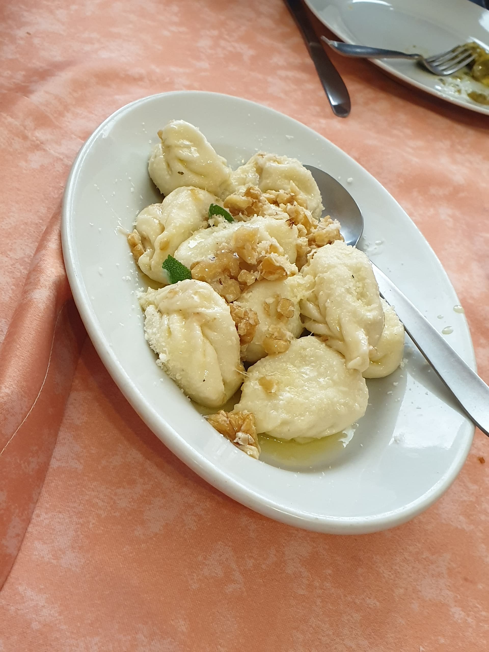 Su Nuraxi Di Arba Riccardo &amp; Filippo Snc - Ristorante a Sant'Andrea Frius