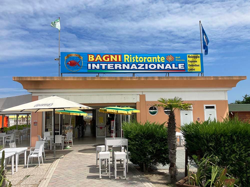 Immagine di copertina del ristorante Bagni Ristorante Dancing Internazionale