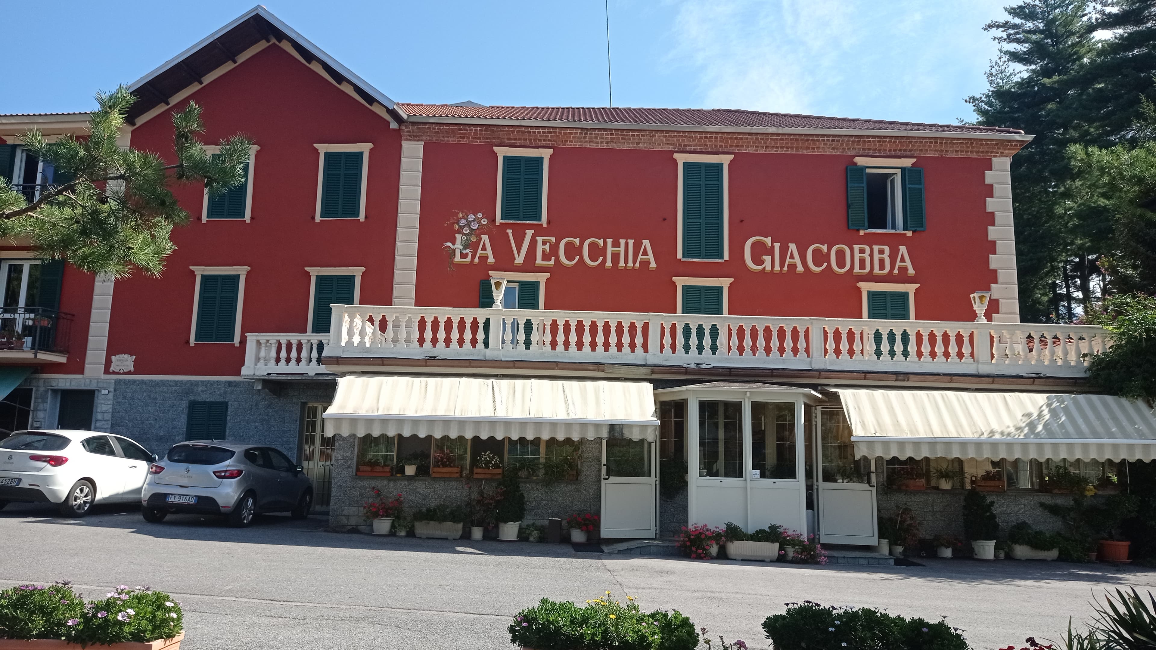 Ristorante Bar La Vecchia Giacobba - Ristorante a Montaldo di Mondovì