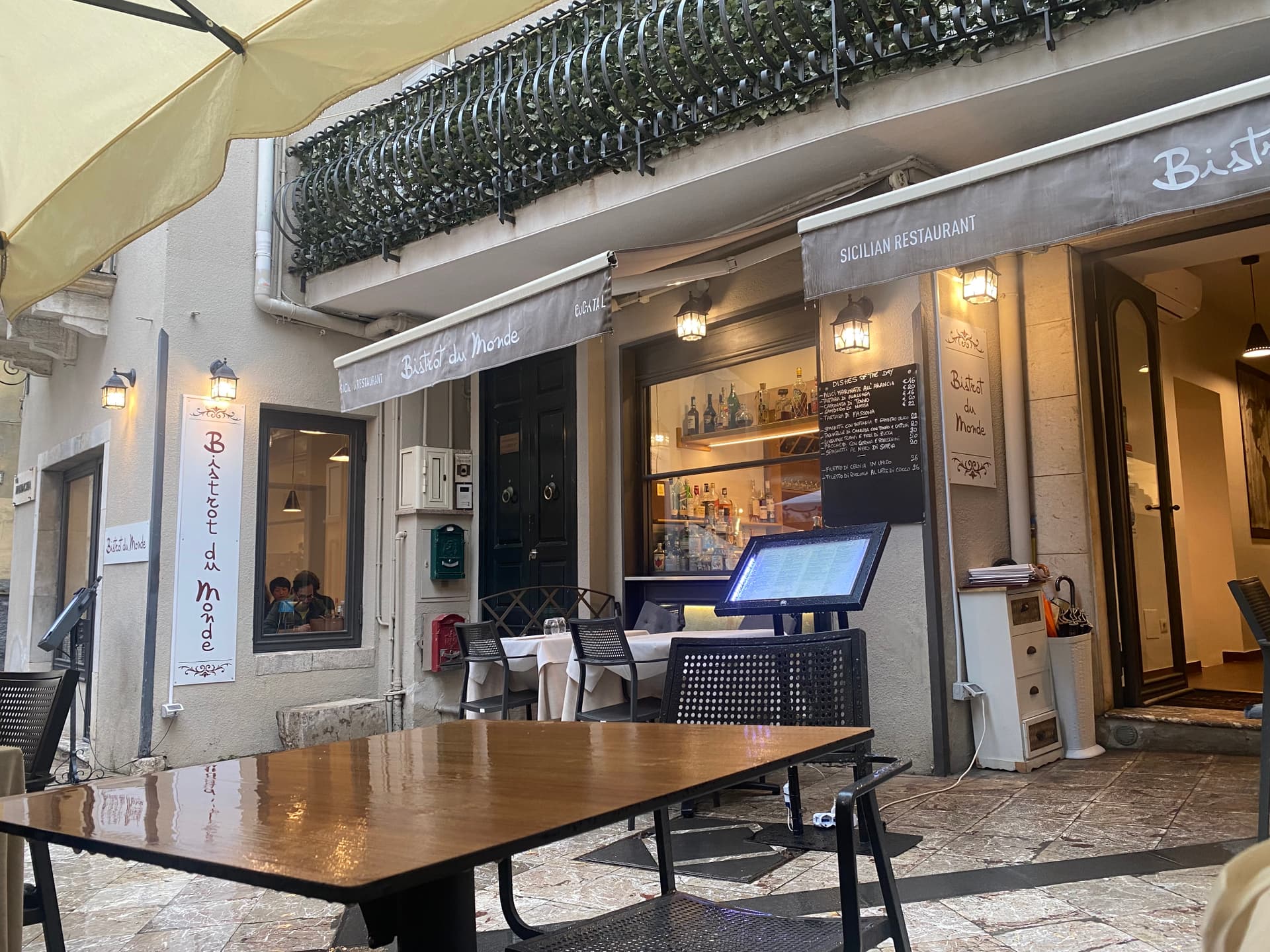 Immagine di copertina del ristorante Bistrot du Monde - Ristorante
