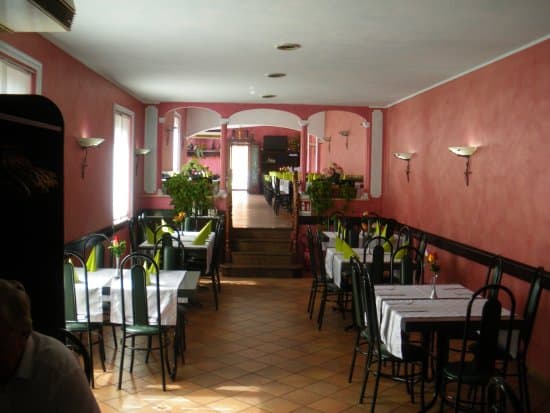 Immagine di copertina del ristorante Pizzeria Ristorante Capri ad Asti