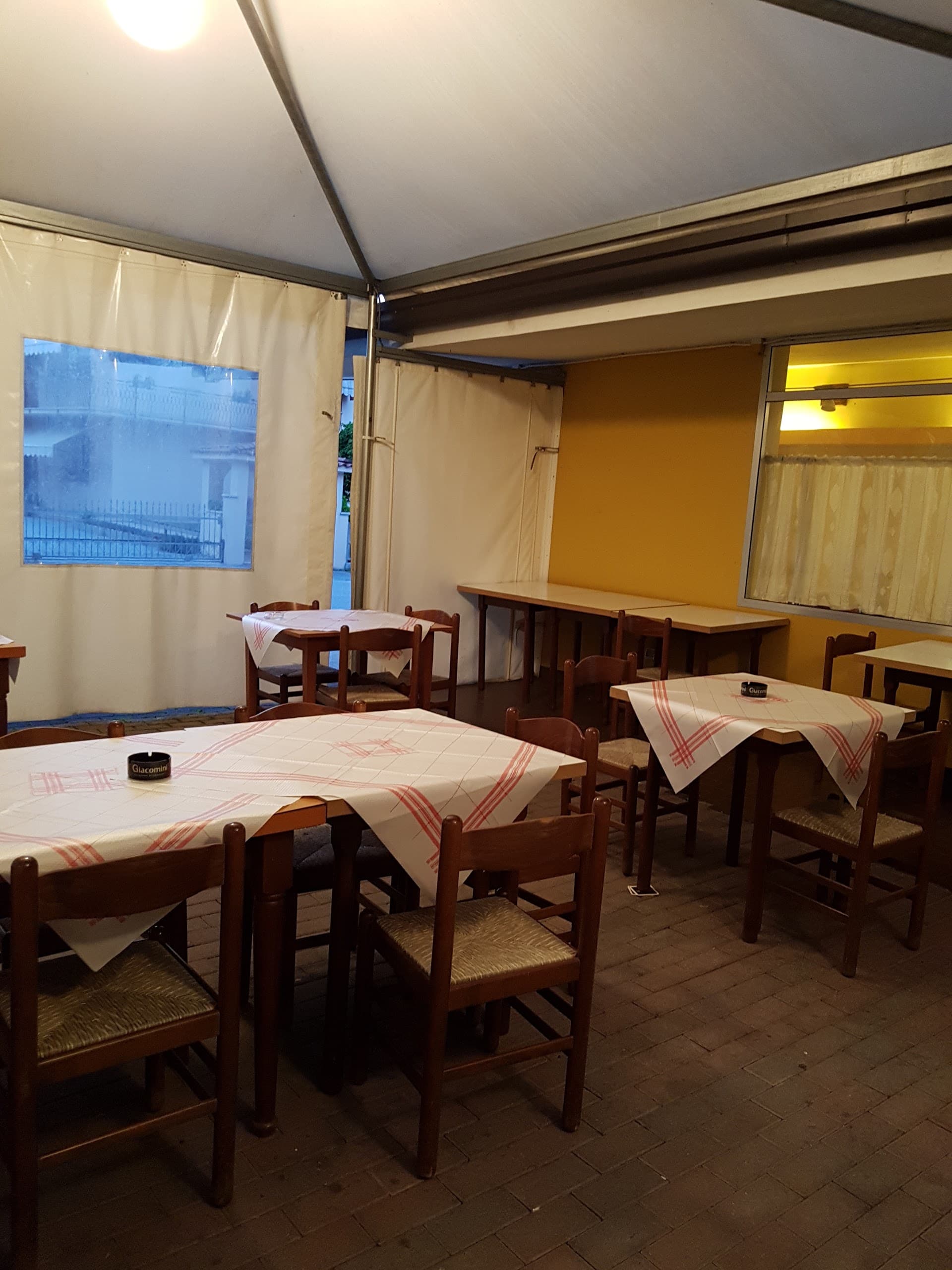 LA &ldquo;LOBIA&rdquo;Liu Jian - Ristorante a Prata di Pordenone