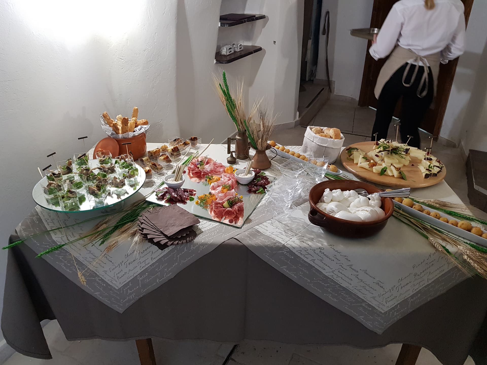 Immagine di copertina del ristorante La Nicchia nel Sasso Osteria Contemporanea