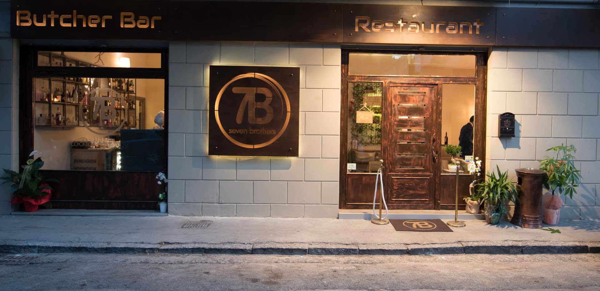 Ristorante 7 Brothers -Restaurant-