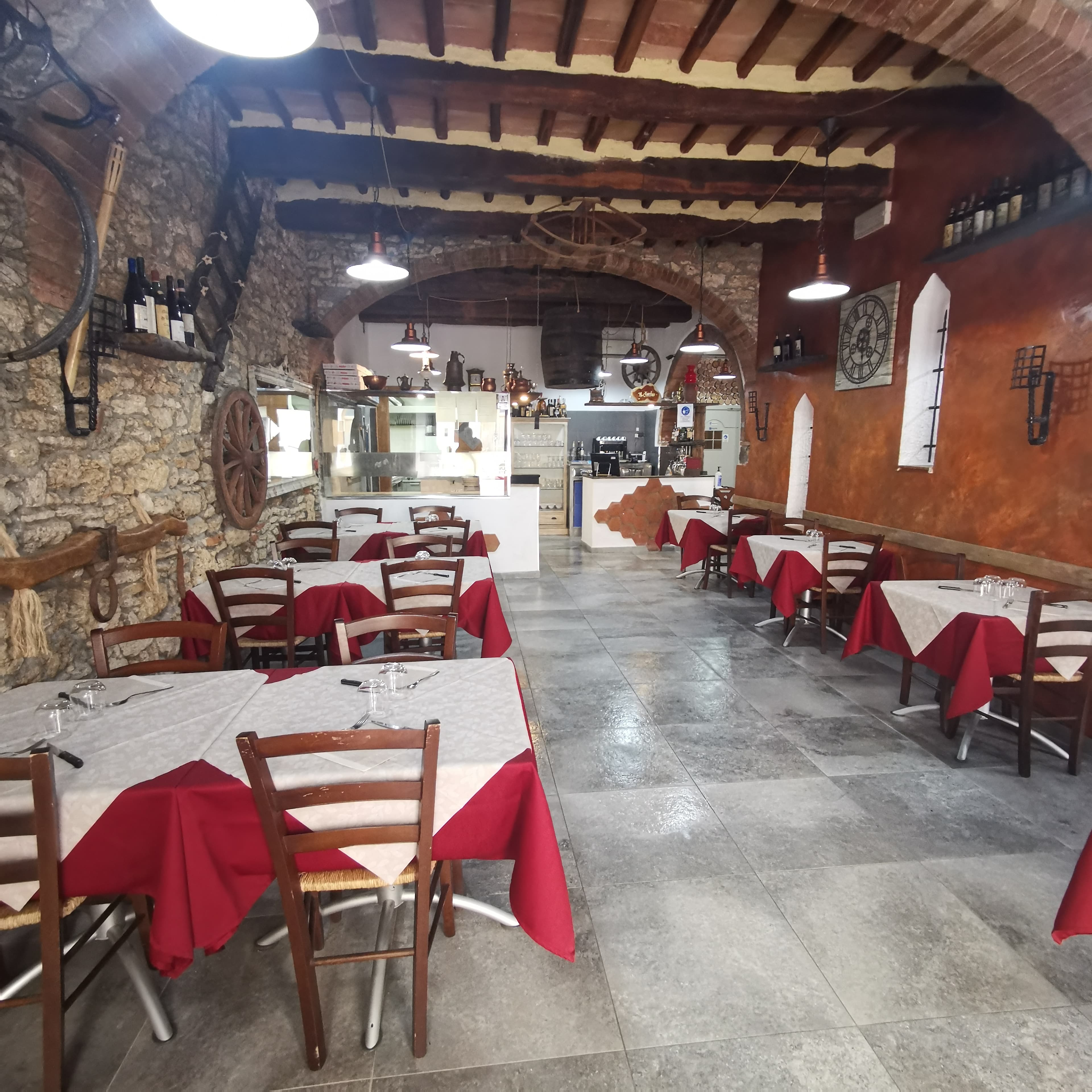 Ristorante Pizzeria Il Torchio - Ristorante a Colle di Val d'Elsa