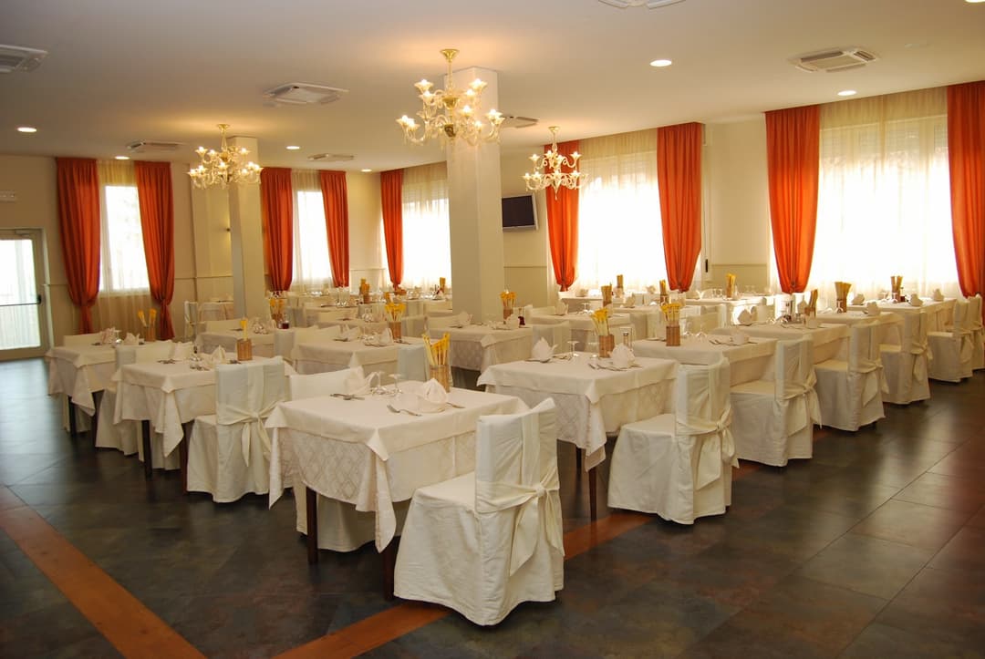 Immagine di copertina del ristorante La Chiesaccia - Hotel &amp; Ristorante