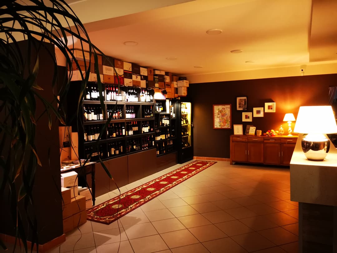 Immagine di copertina del ristorante Terra Di Mezzo