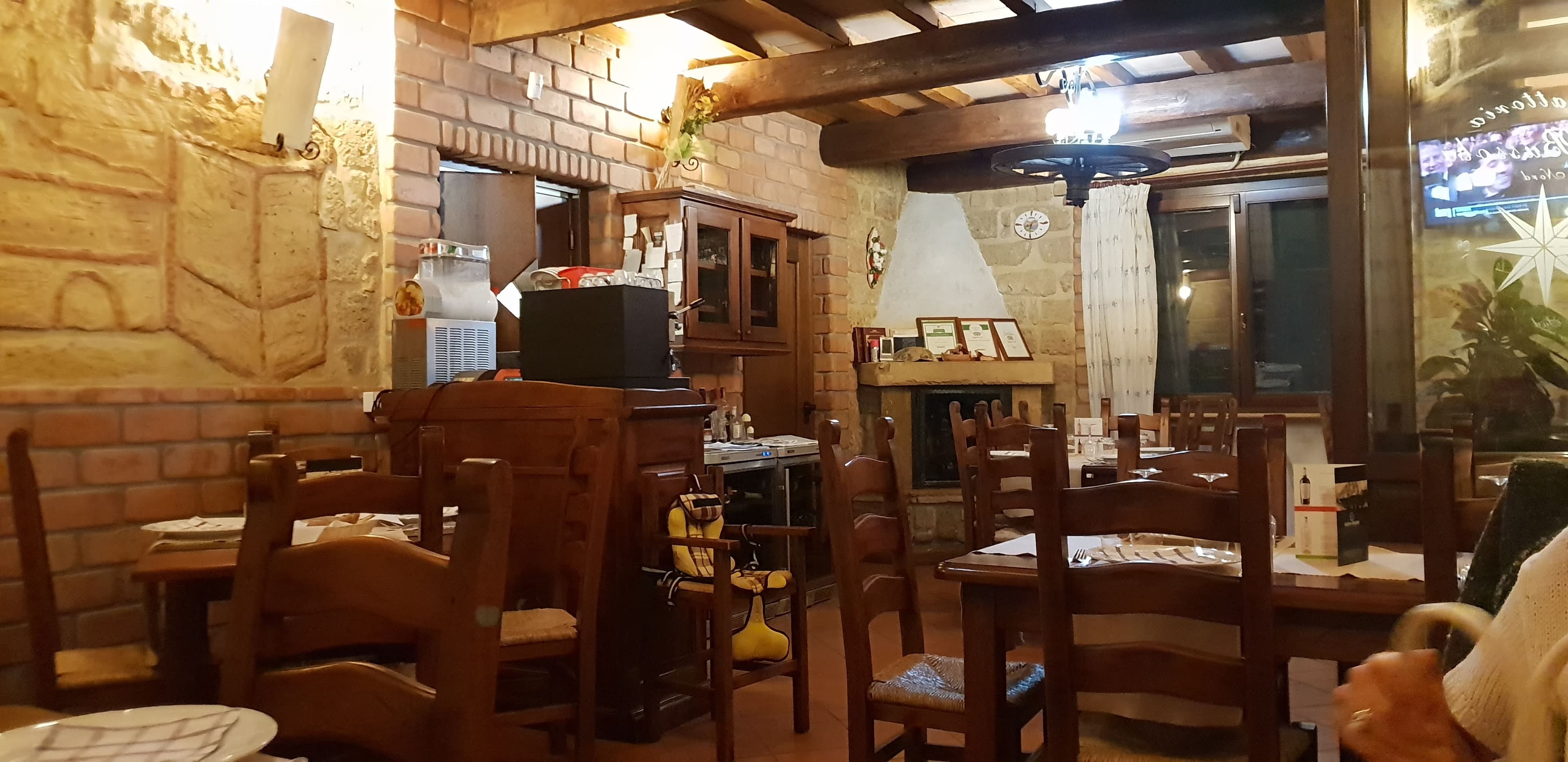 Trattoria La Bussola - Ristorante a Le Castella