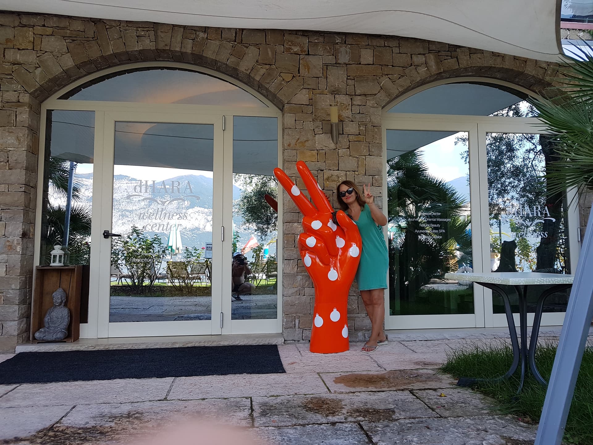 Immagine di copertina del ristorante La Zattera Sul Lago