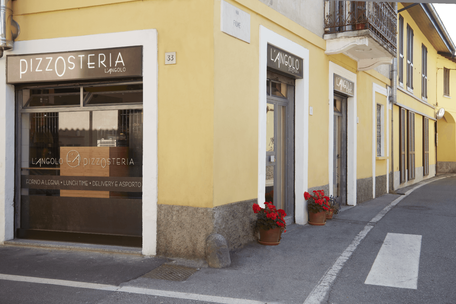 Immagine di copertina del ristorante L' Angolo Pizzosteria