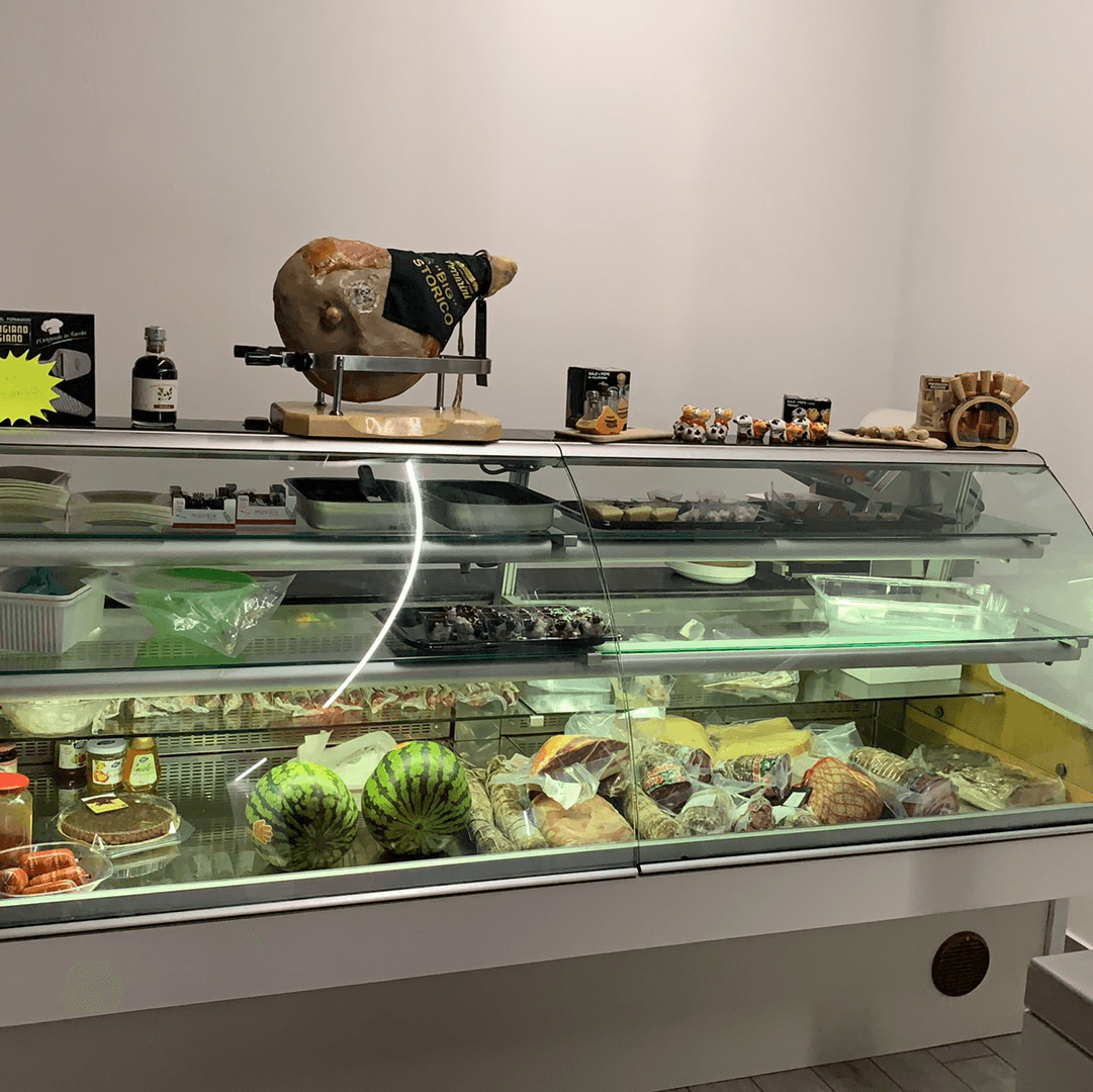 New Factory- Prosciutteria - Ristorante a Serramazzoni