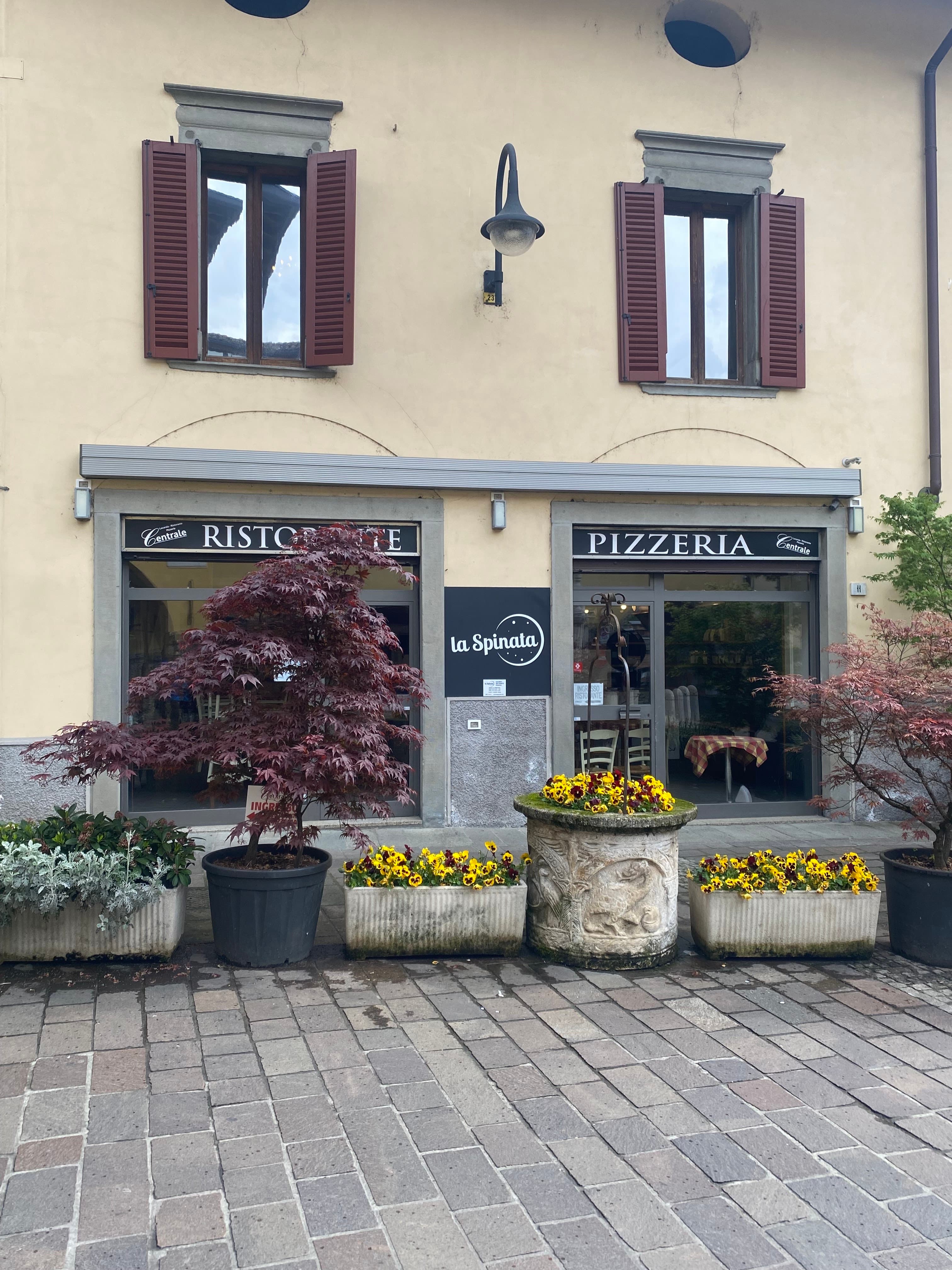 Ristorante Pizzeria Centrale - La Spinata - Ristorante a Gandino