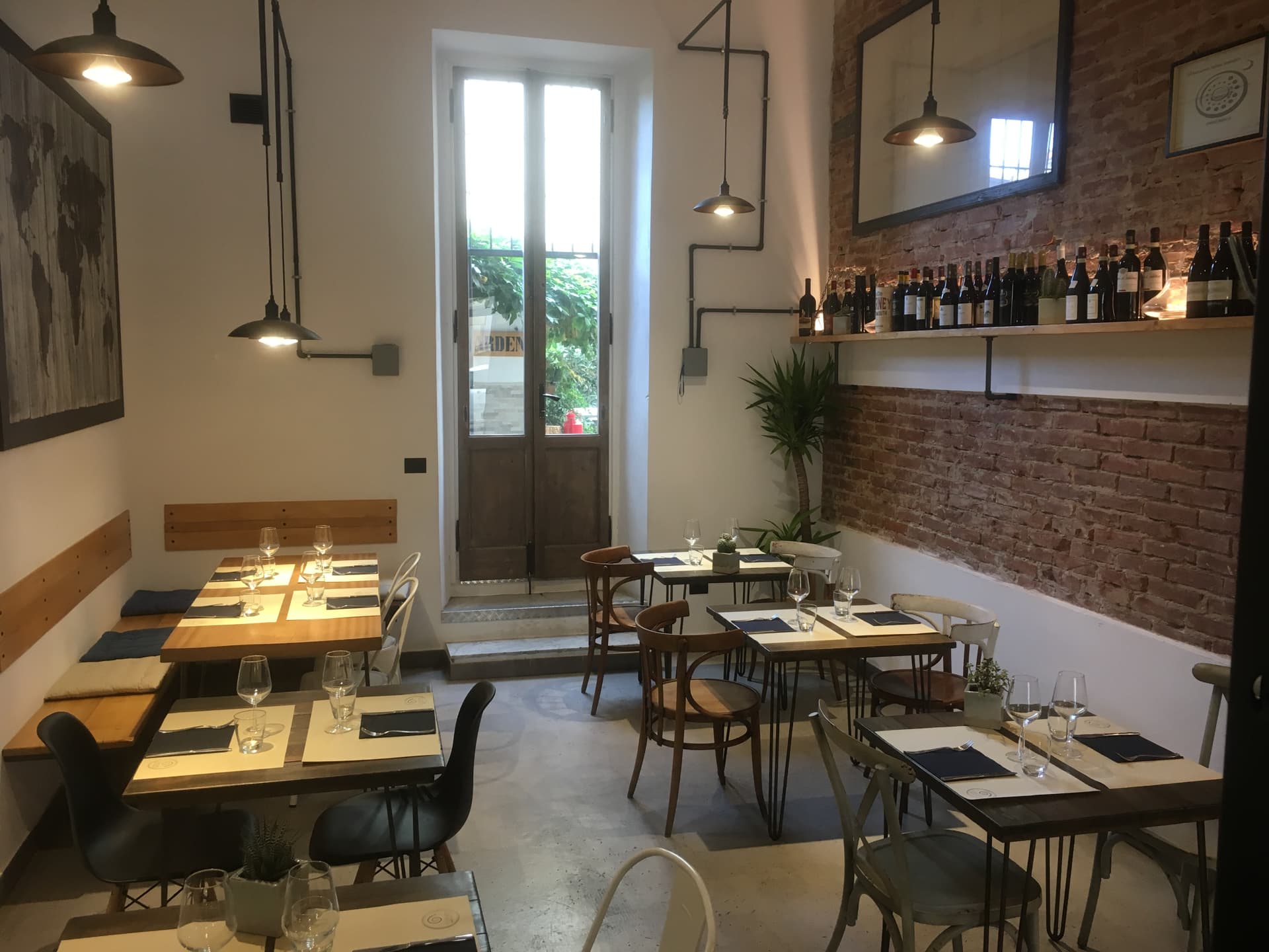 Immagine di copertina del ristorante C&aacute;scara Urban Restaurant