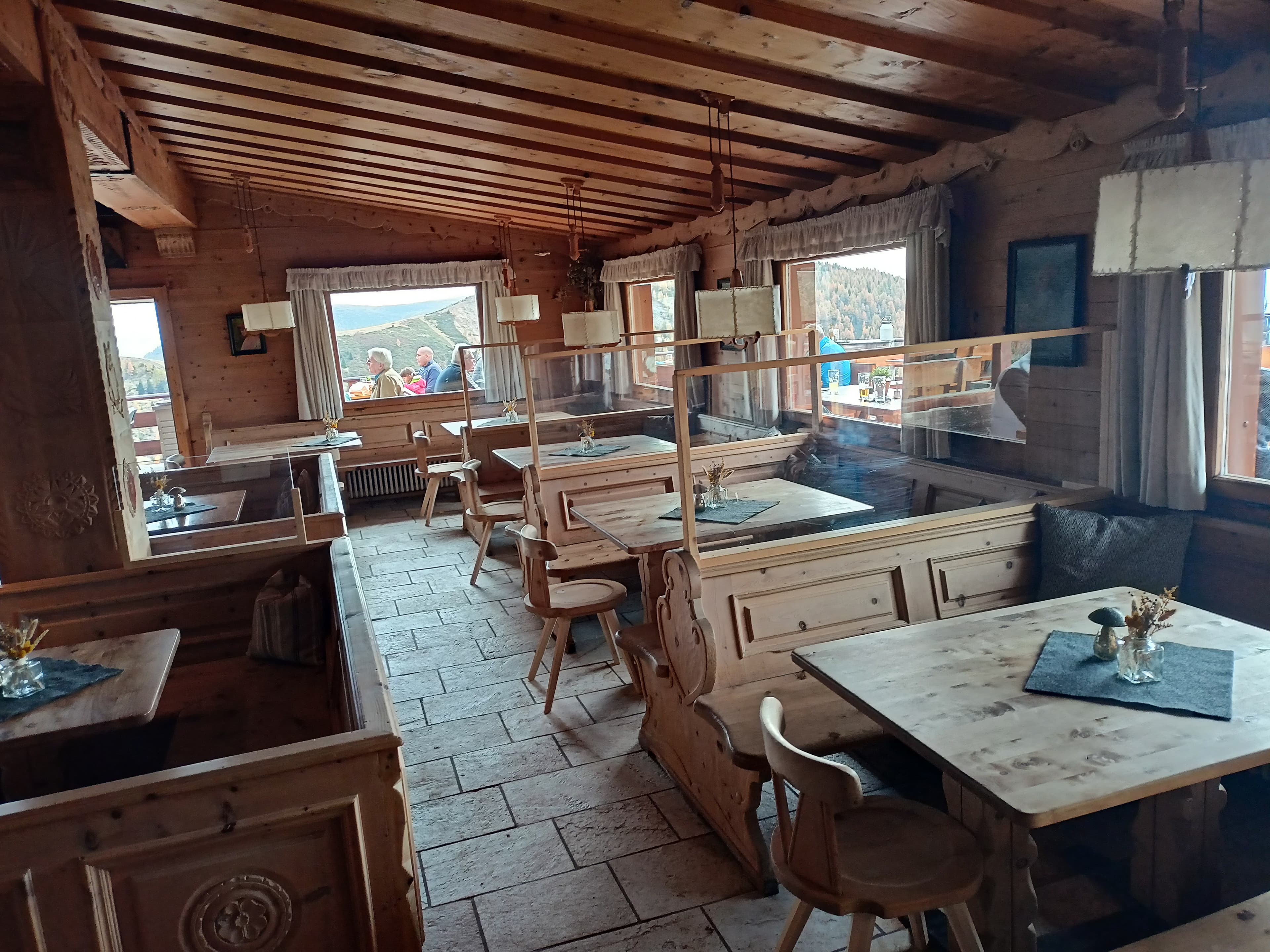Waidmannalm - Ristorante a Avelengo