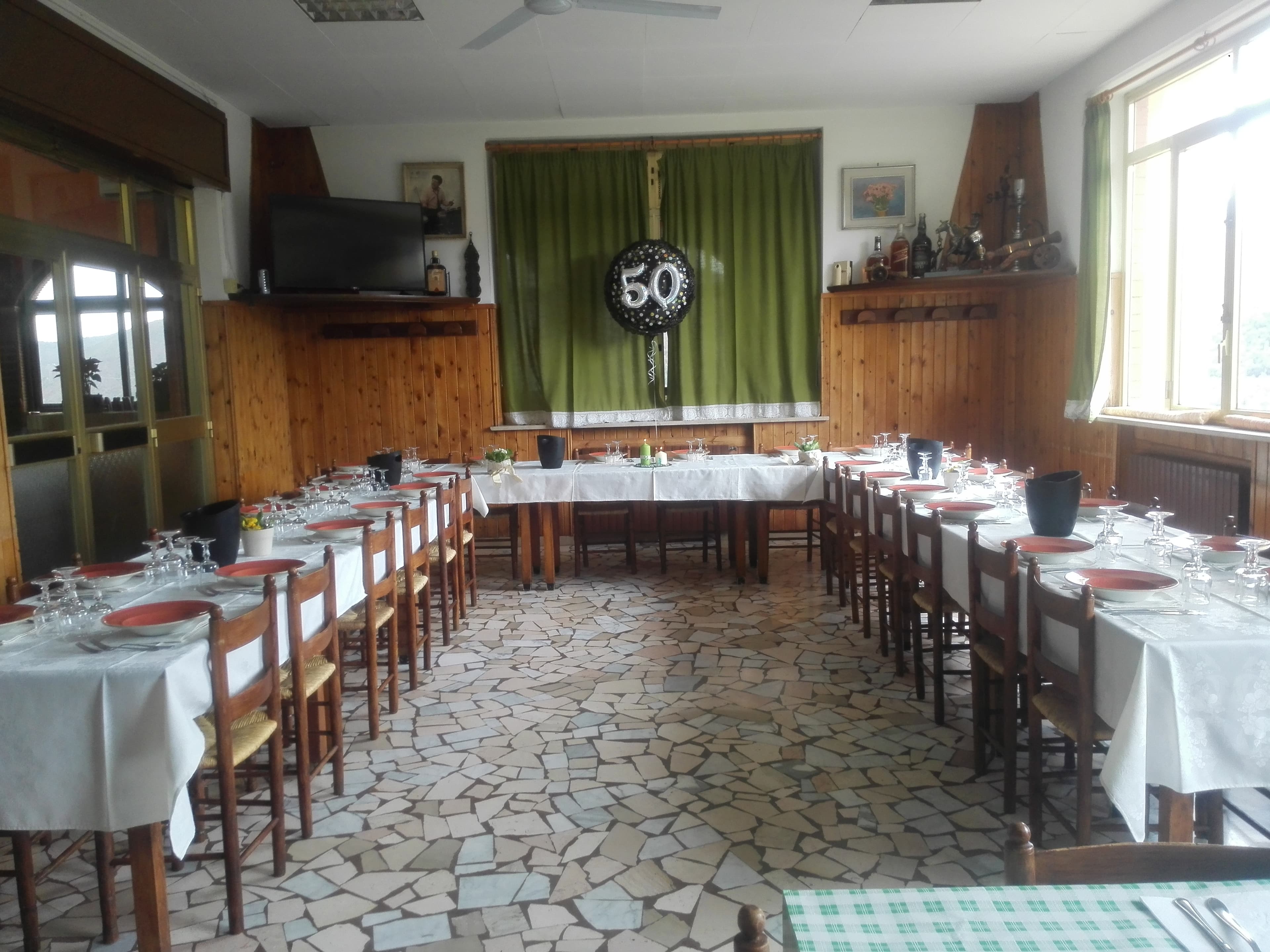 Pizzeria Feoli di Battisti Enrico - Ristorante a Carpineto Romano