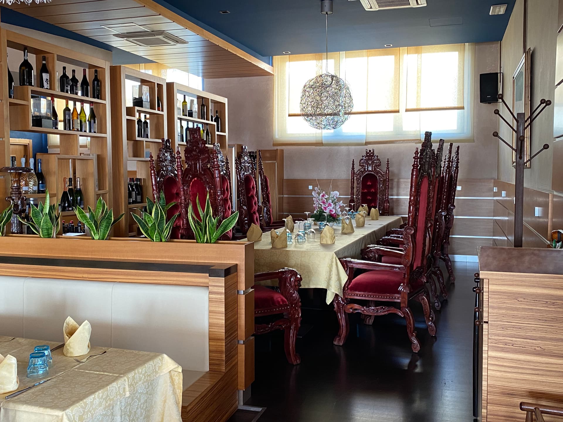 Ristorante Ristorante di Cucina Italiana e Orientale Buon Prezzo a Osio - Mare Profondo
