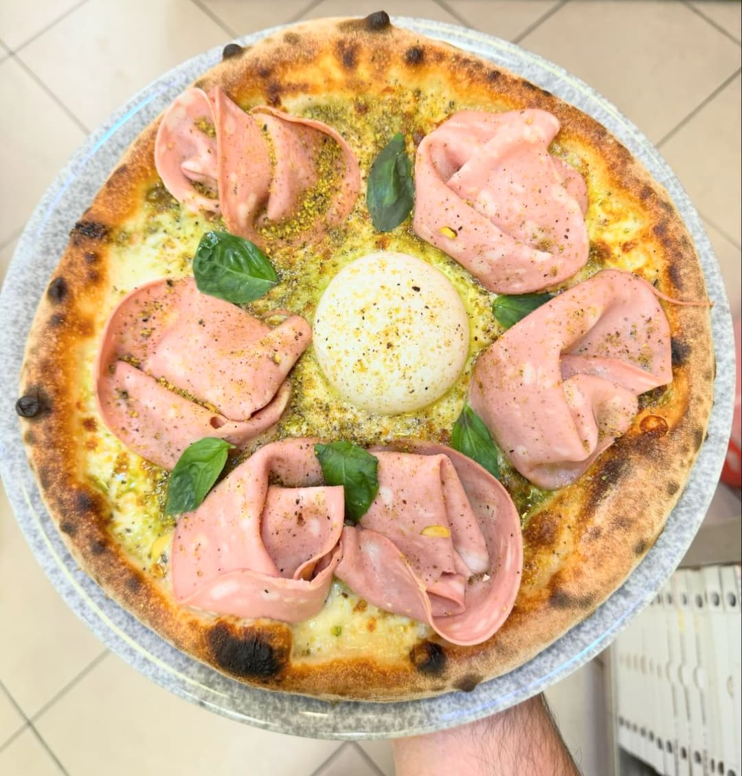 Immagine di copertina del ristorante PIZZERIA EMIVITA