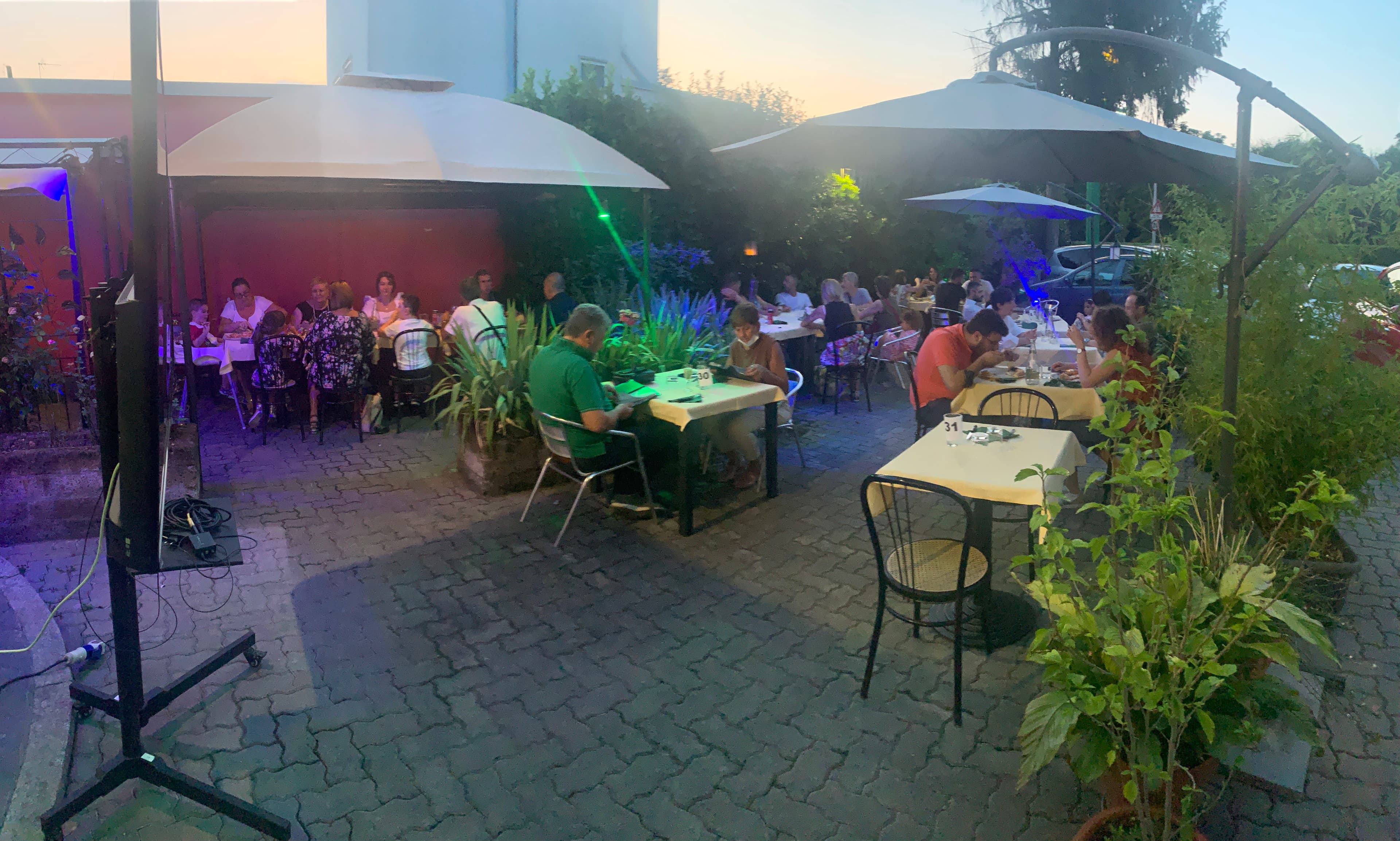 Pizzeria Napoletana Verde Oliva - Ristorante a Tavazzano con Villavesco