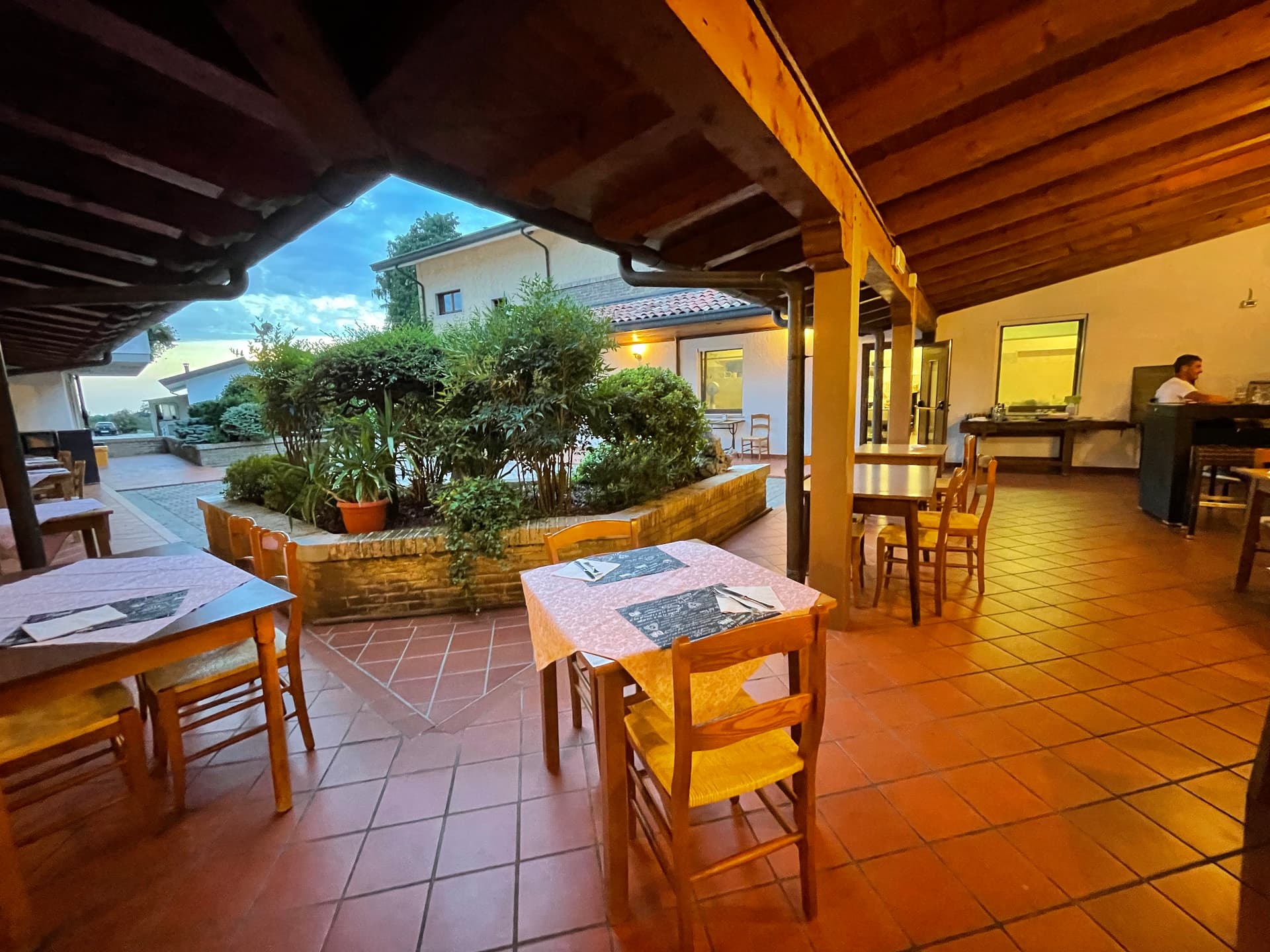 Ristorante Al Friuli - Paninoteca - Ristorante - Albergo